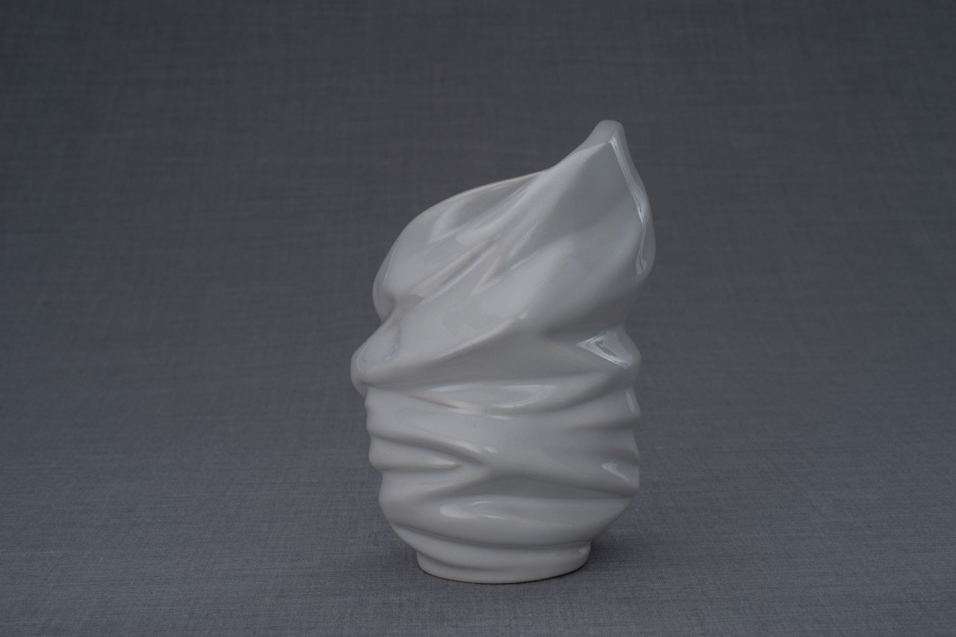 Pulvis Art Urns Keepsake Urn Handmade Cremation Keepsake Urn "Light" - Small | White | Ceramic