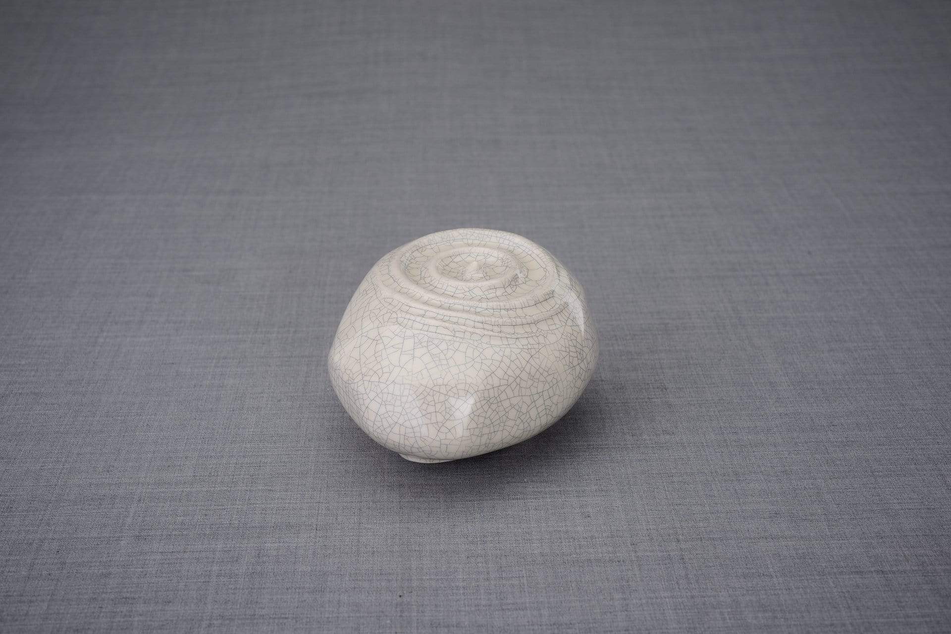 Resonance Handmade Cremation Keepsake Urn for Ashes, color Craquelure-Pulvis Art Urns