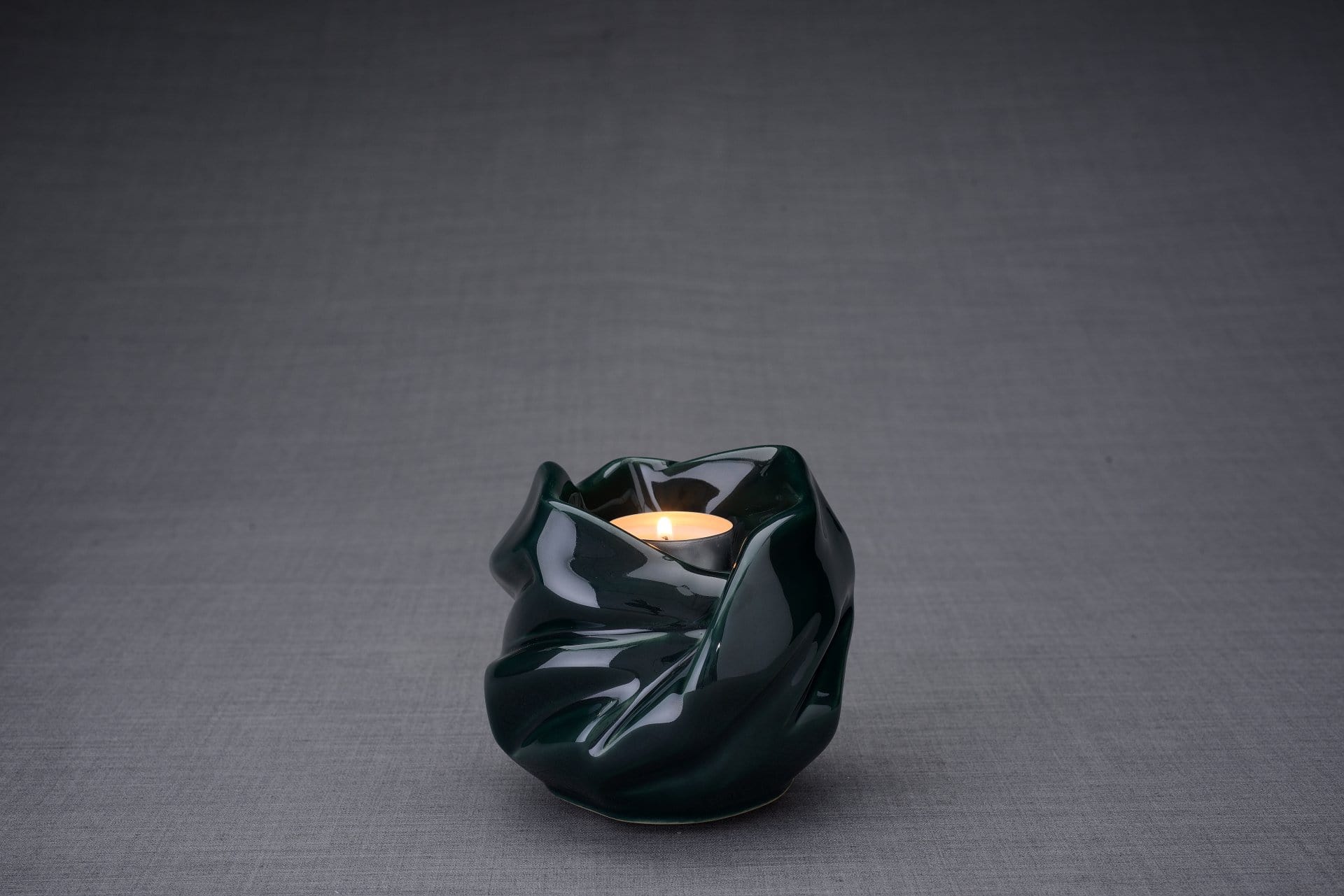 The Holy Mother Handmade Keepsake Cremation Urn for Ashes, color Oxide Green, Candle-holder-Pulvis Art Urns