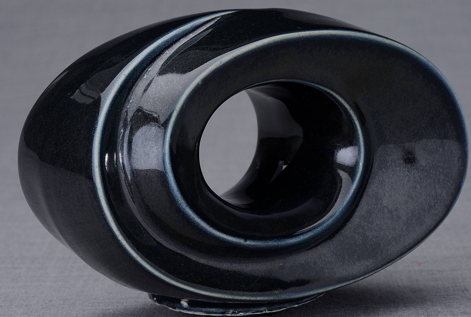 The Passage Handmade Cremation Keepsake Urn for Ashes, color Black Gloss-PulvisArtUrns-Pulvis Art Urns