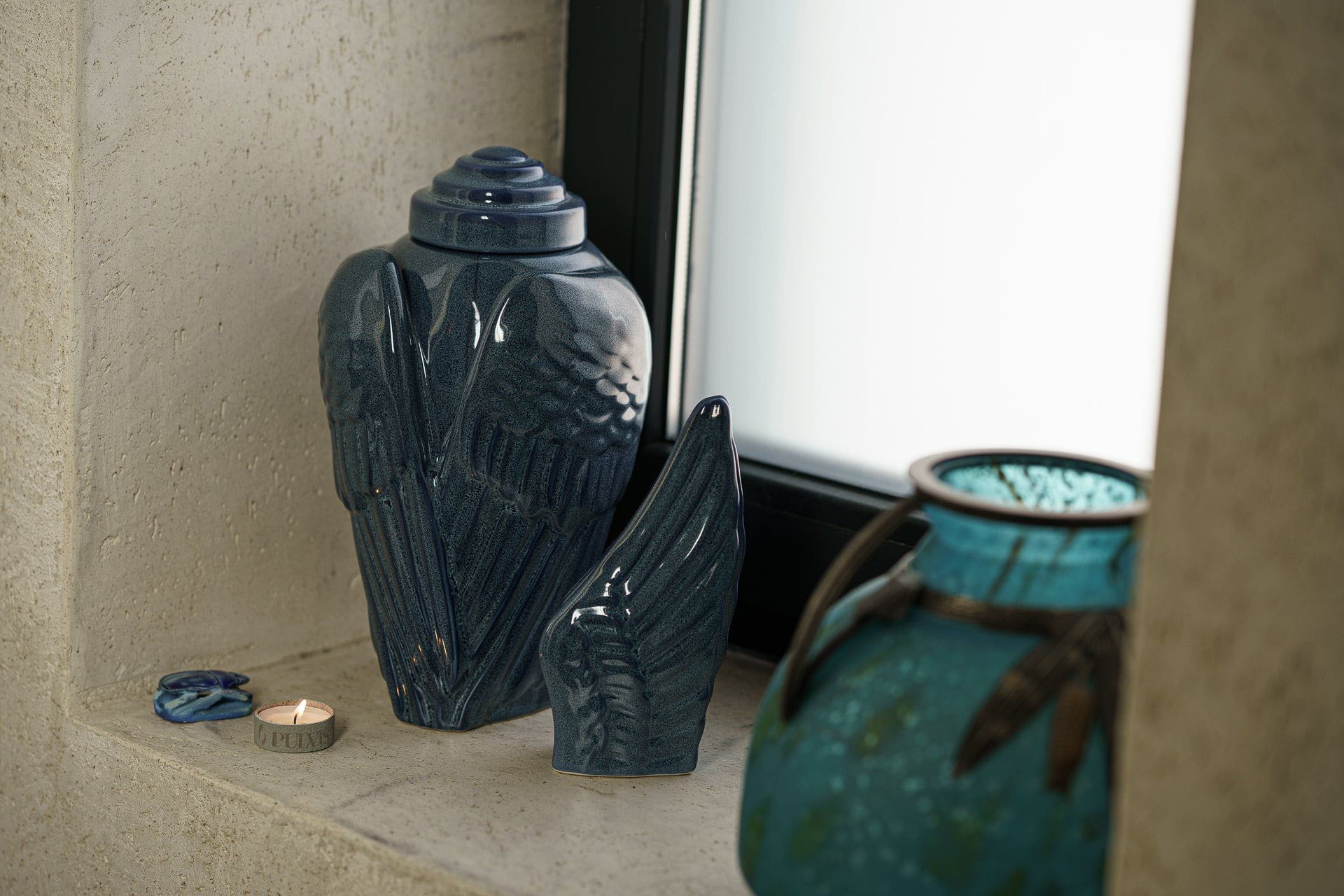 Pulvis Art Urns Keepsake Urn Handmade Cremation Keepsake Urn "Wings" - Small | Blue Melange | Ceramic