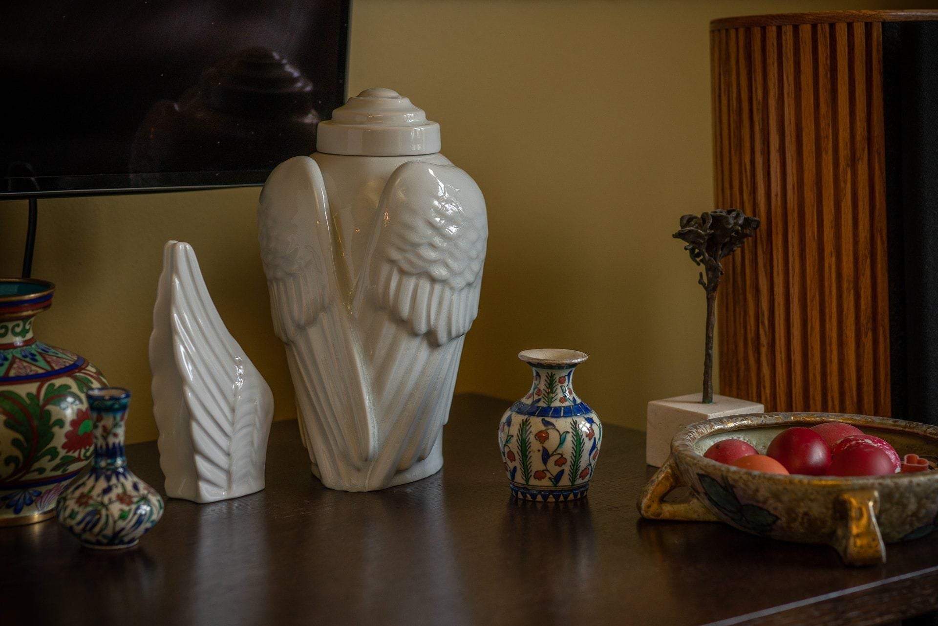 Wings Art Urns Set
