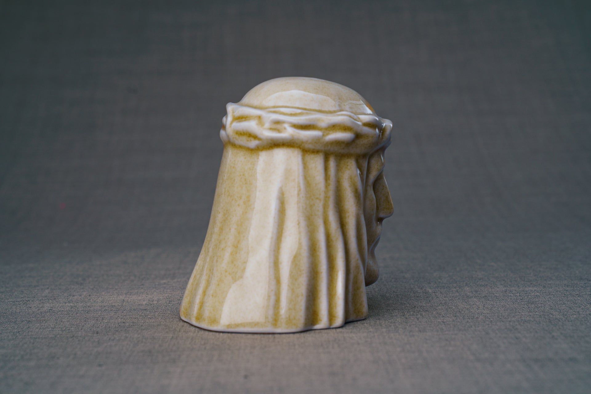 Pulvis Art Urns Keepsake Urn Handmade Mini Keepsake Urn "The Christ" - Light Sand | Ceramic