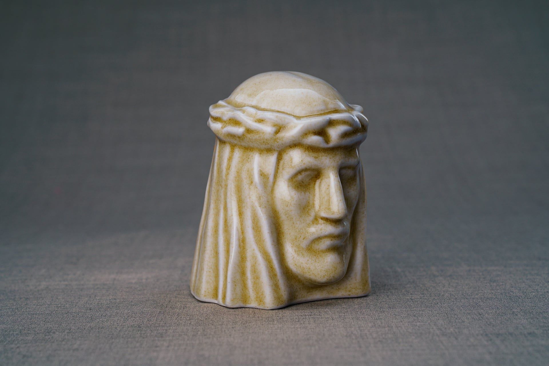 Pulvis Art Urns Keepsake Urn Handmade Mini Keepsake Urn "The Christ" - Light Sand | Ceramic