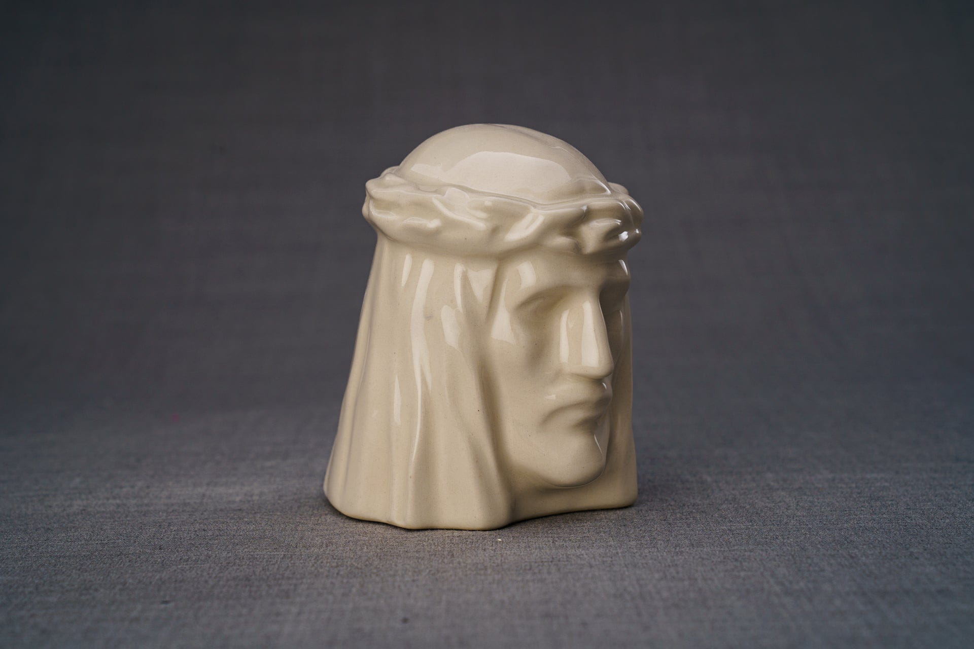 Pulvis Art Urns Keepsake Urn Handmade Mini Keepsake Urn "The Christ" - Transparent | Ceramic