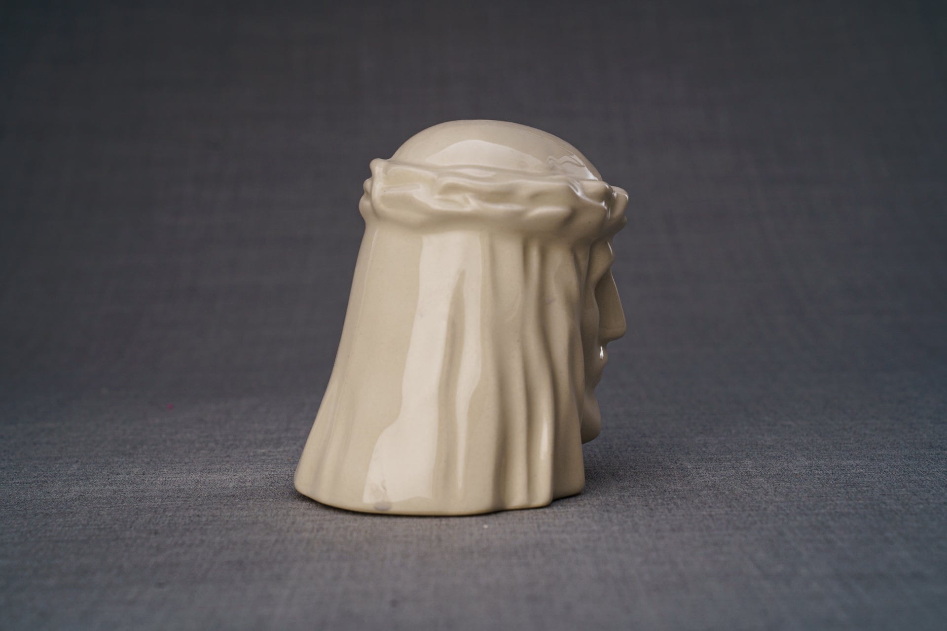 Pulvis Art Urns Keepsake Urn Handmade Mini Keepsake Urn "The Christ" - Transparent | Ceramic