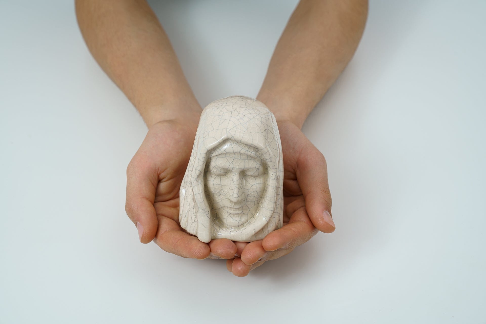 Pulvis Art Urns Keepsake Urn Handmade Mini Keepsake Urn "The Holy Mother" - Craquelure | Ceramic