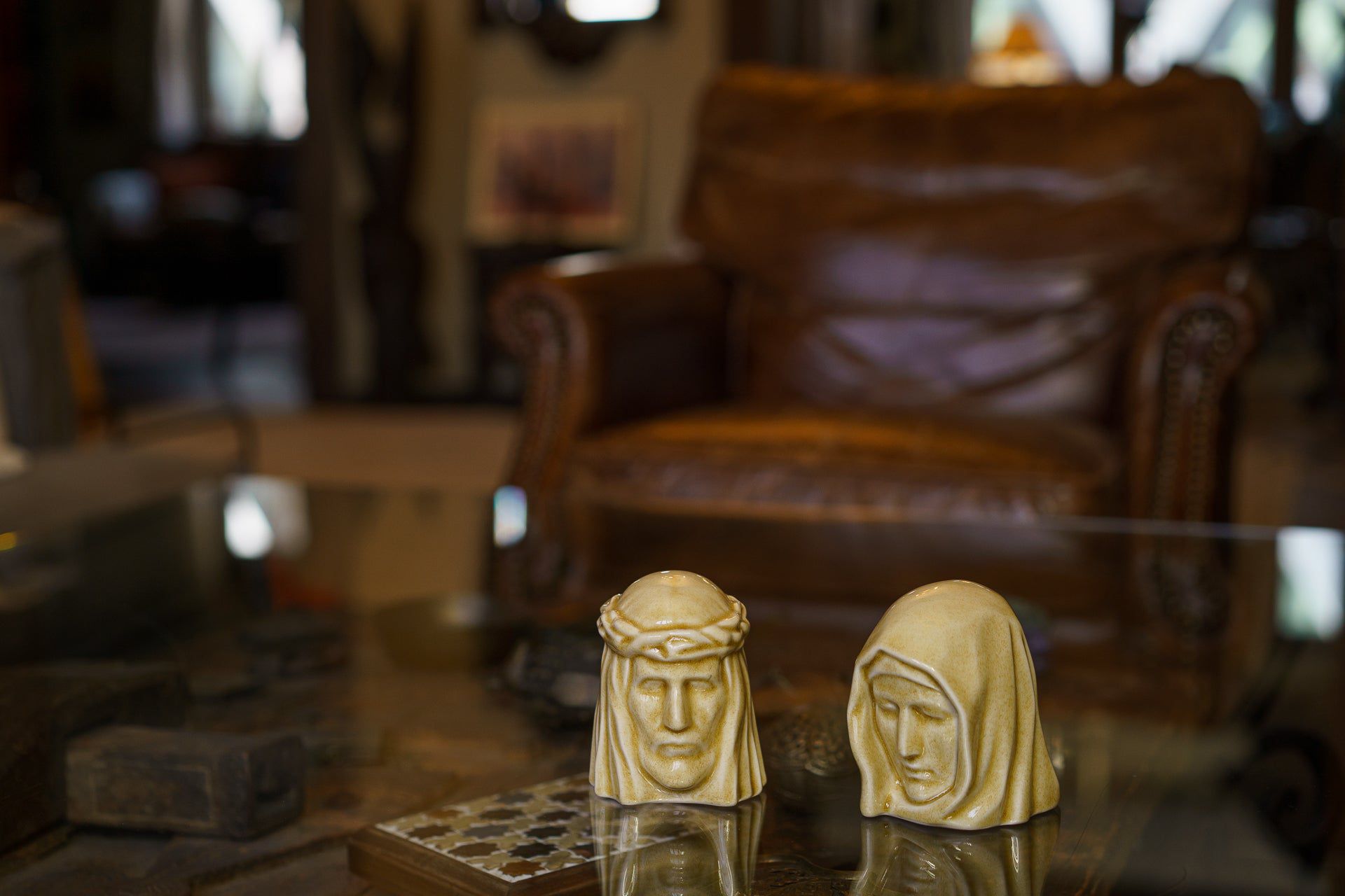 Pulvis Art Urns Keepsake Urn Handmade Mini Keepsake Urn "The Holy Mother" - Light Sand | Ceramic