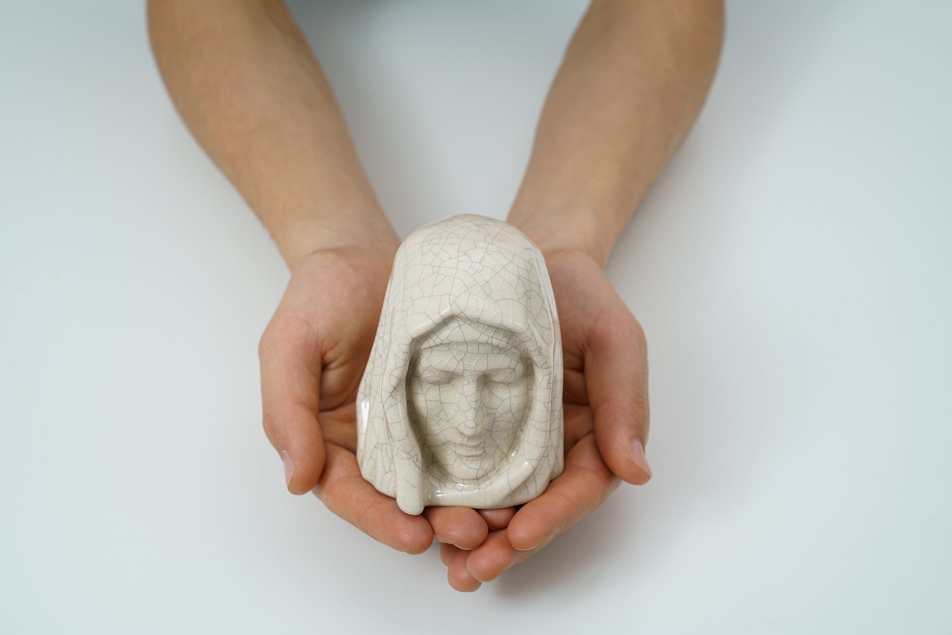 Pulvis Art Urns Keepsake Urn Handmade Mini Keepsake Urn "The Holy Mother" - Transparent | Ceramic