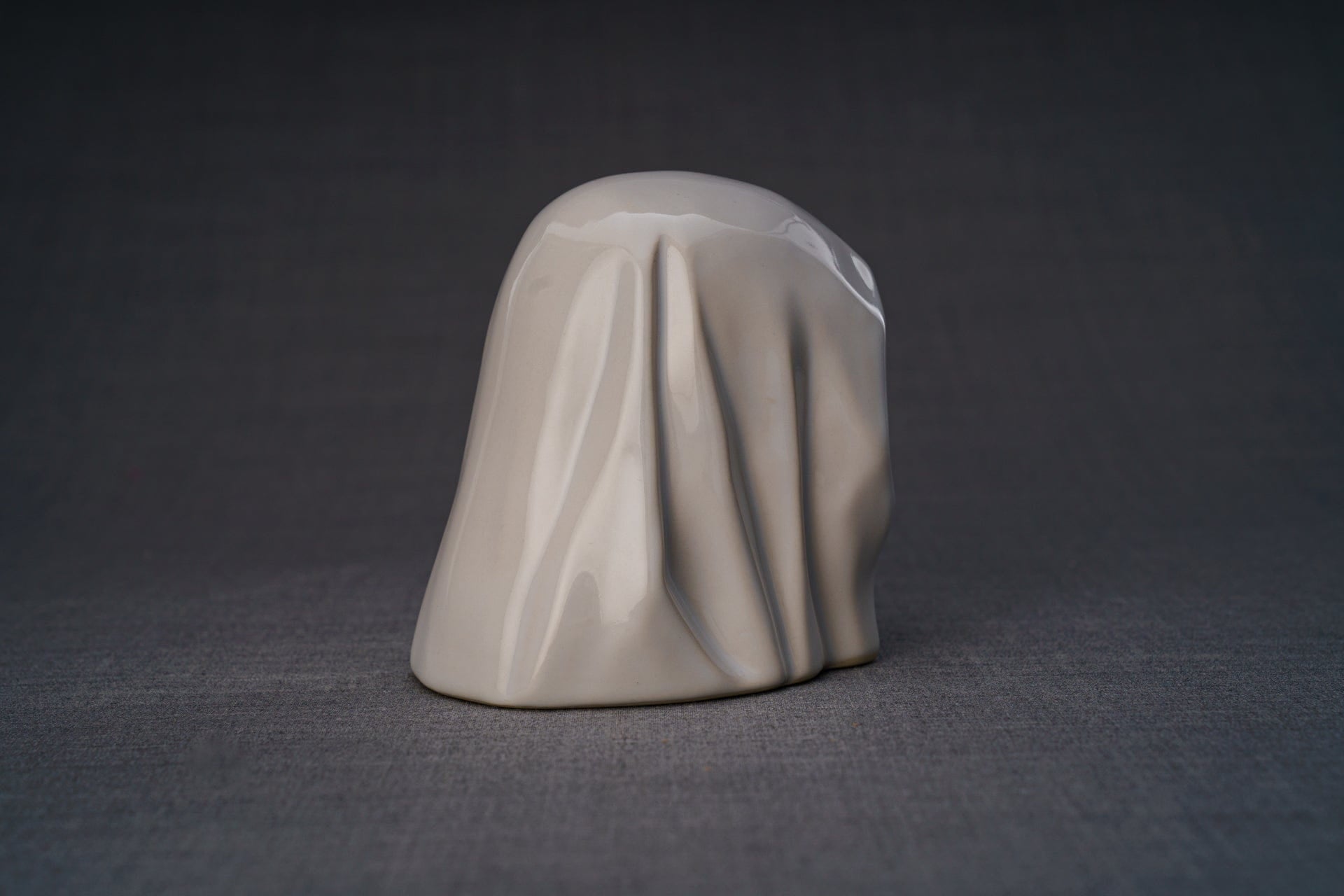Pulvis Art Urns Keepsake Urn Handmade Mini Keepsake Urn "The Holy Mother" - White | Ceramic