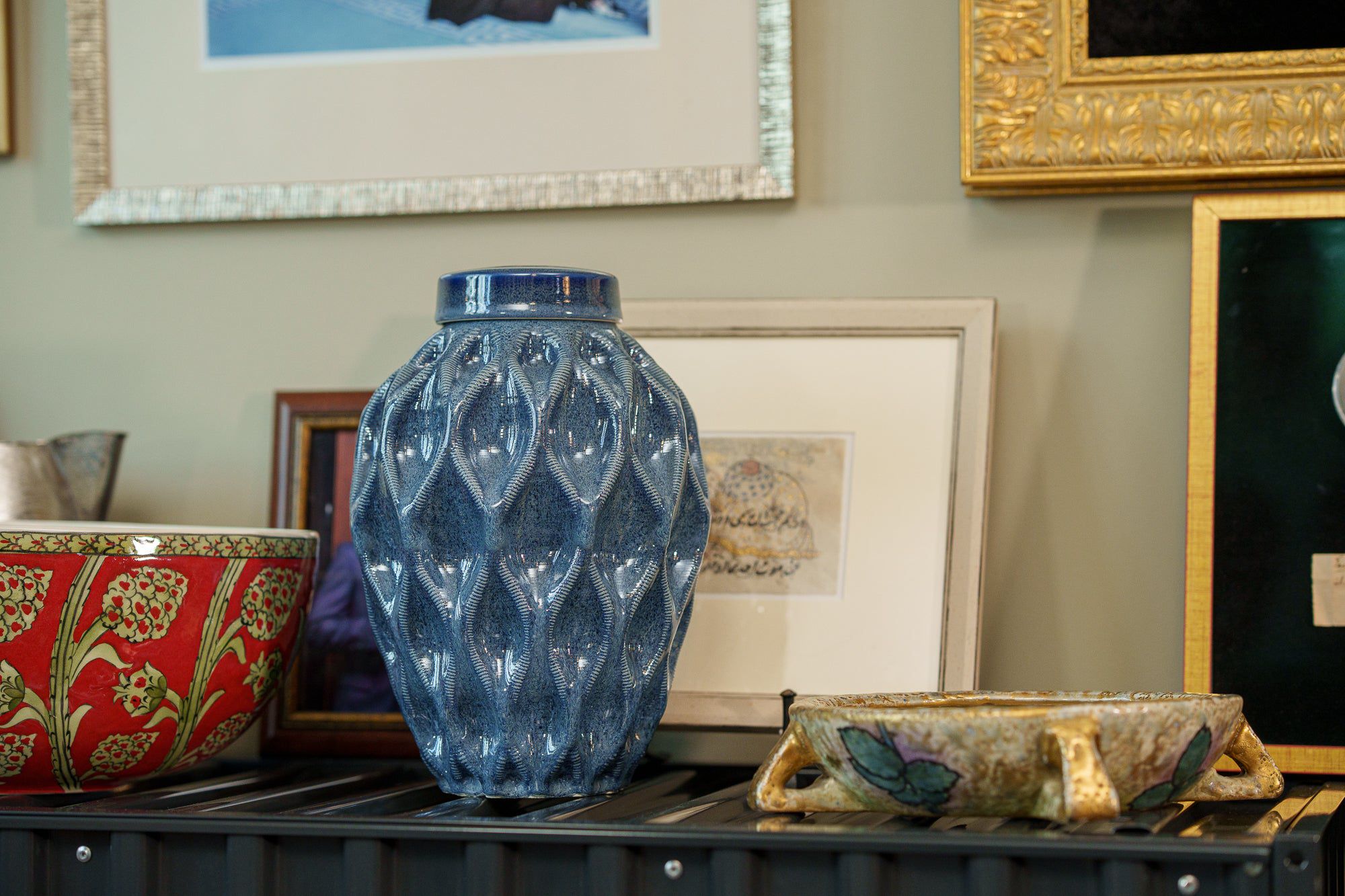 Cremation Urn "Echo" - 3D Printed Ceramic Urn | Blue Melange | Medium