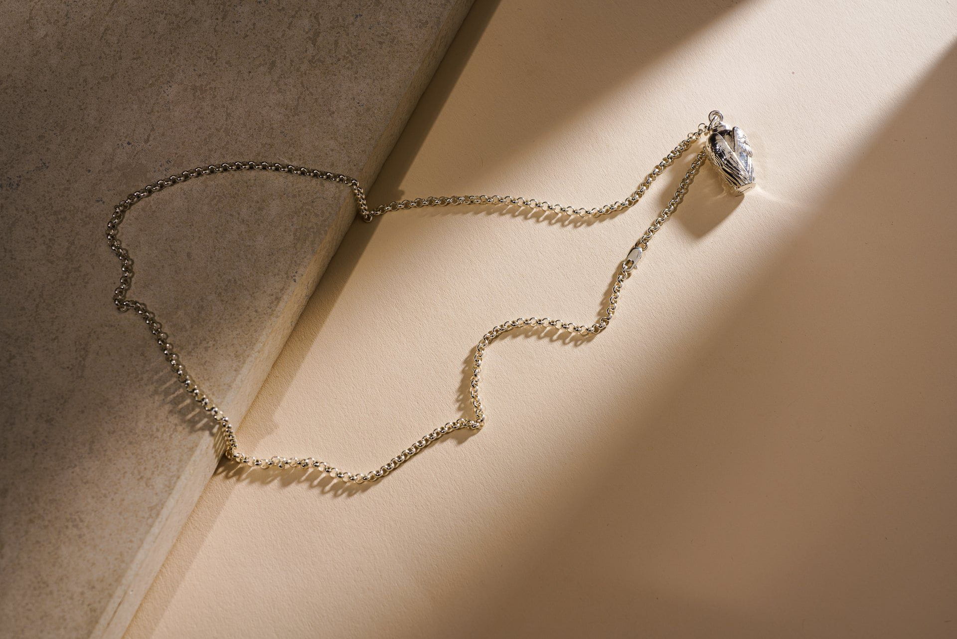 Pulvis Art Urns Memorial Cremation Necklace – Wings | Silver | Handmade Cremation Jewelry