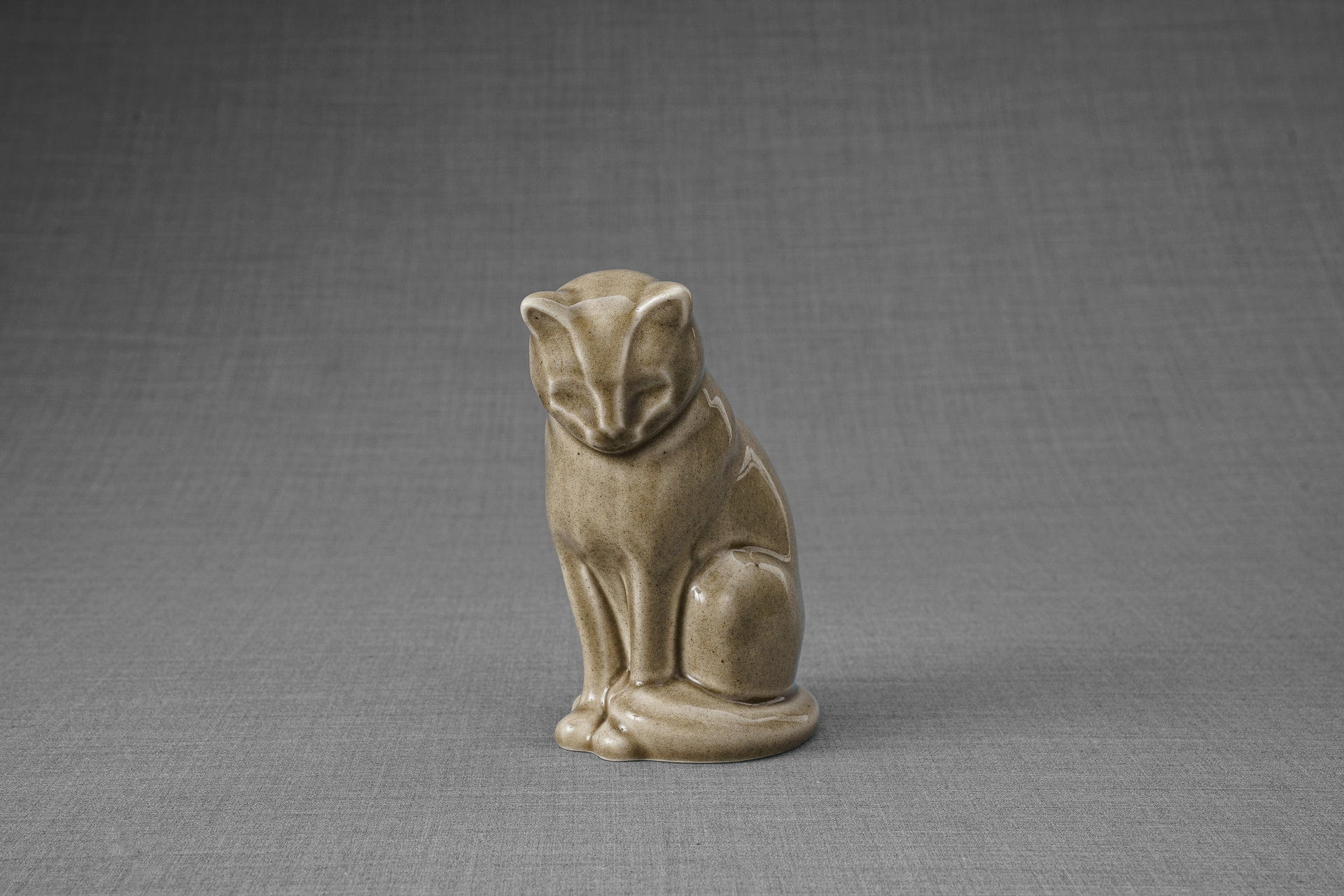 Pulvis Art Urns Beige Gray / Light "Mini Neko" Pet Memorial Bundle - 4 pcs. | Handmade