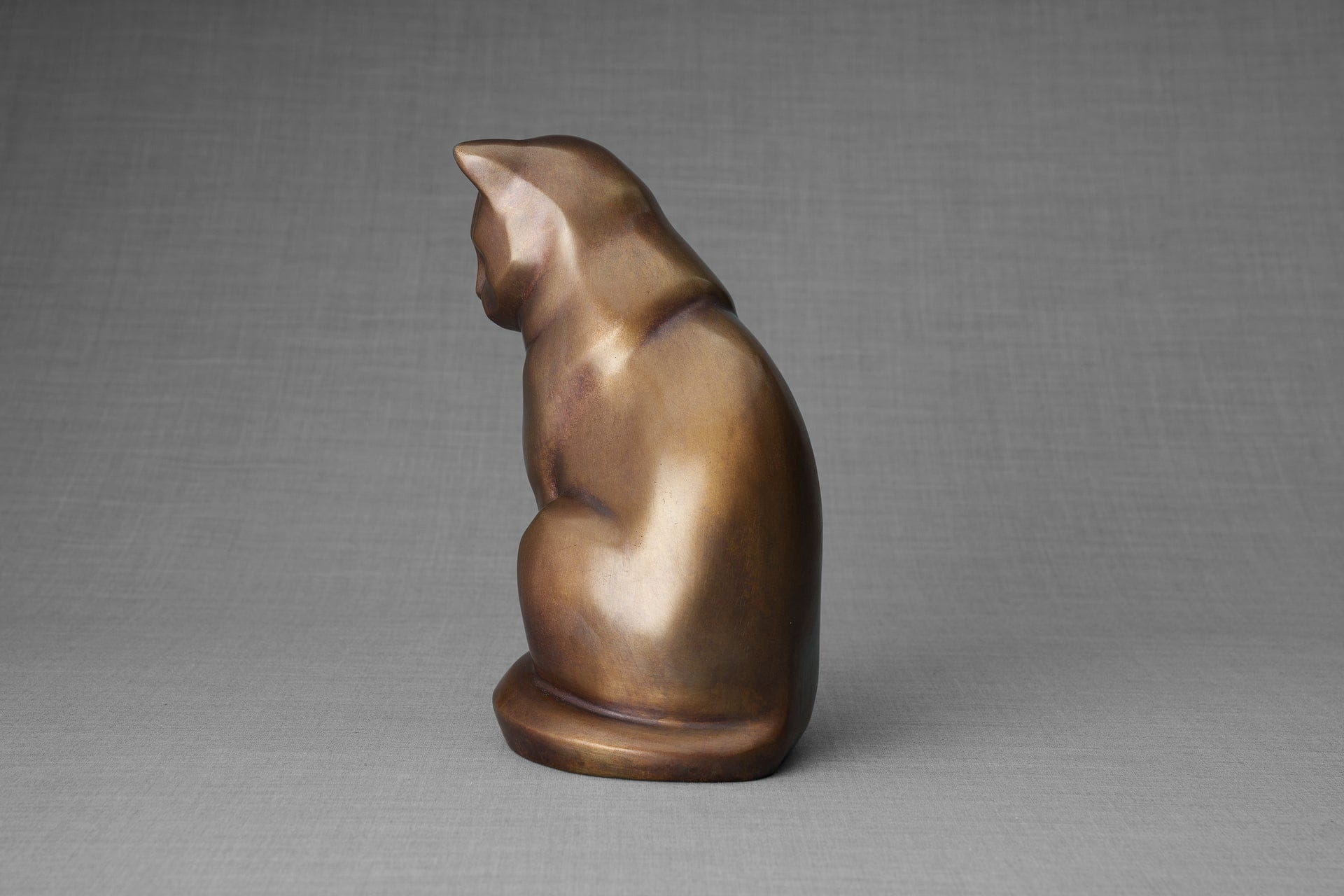 Pulvis Art Urns Pet Urn Cast Bronze Cat Urn "Neko" | Brozne Patina | Ceramic