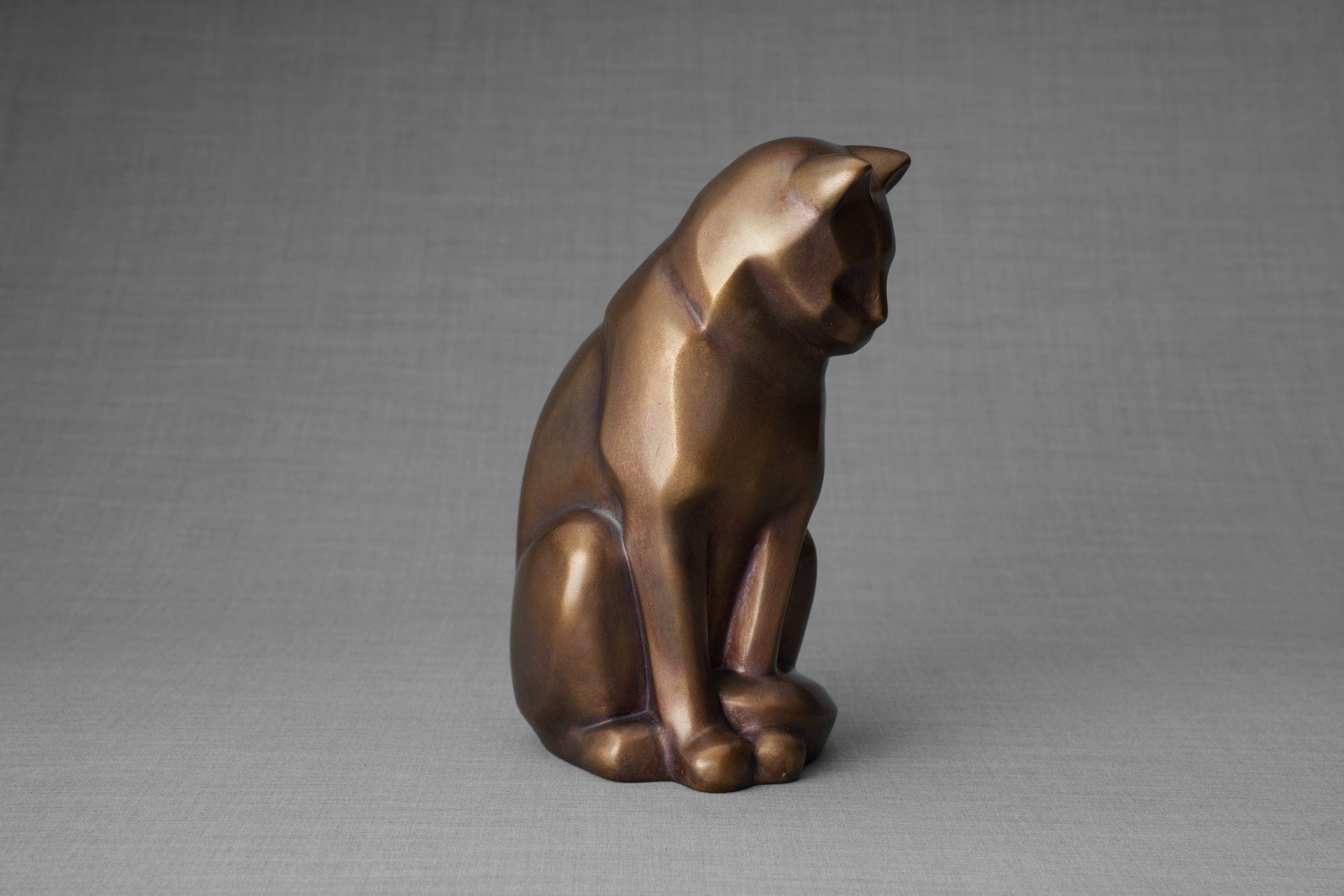 Pulvis Art Urns Pet Urn Cast Bronze Cat Urn "Neko" | Brozne Patina | Ceramic