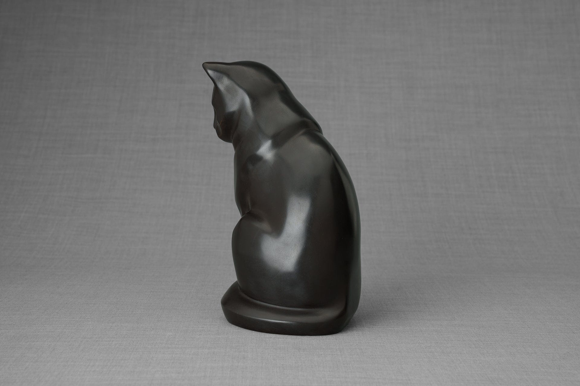 Pulvis Art Urns Pet Urn Cast Bronze Cat Urn "Neko" | Dark Matte Patina |Cast Bronze