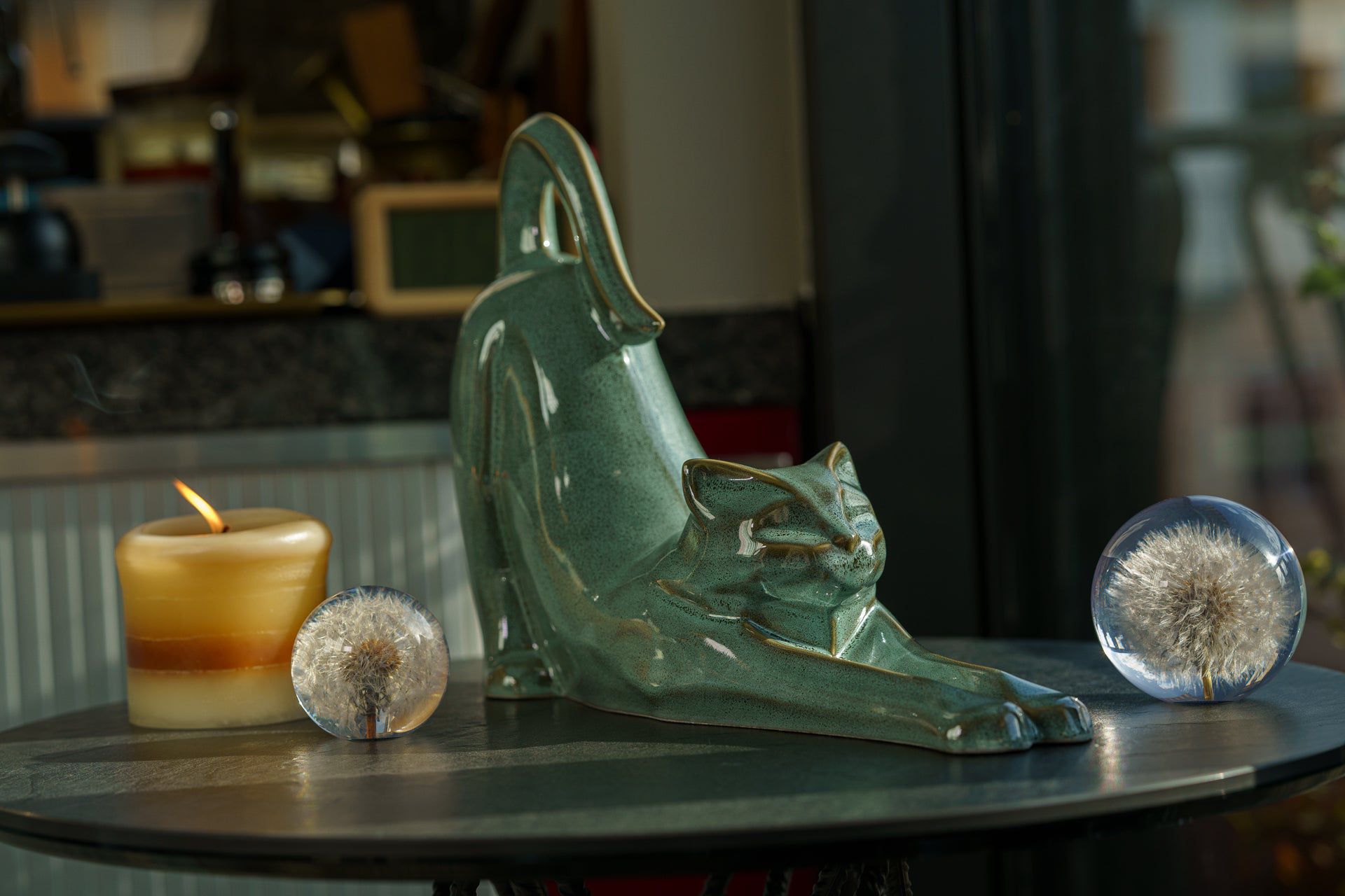 Pulvis Art Urns Pet Urn Cat Cremation Urn For Ashes "Grace" - Oily Green Melange | Ceramic