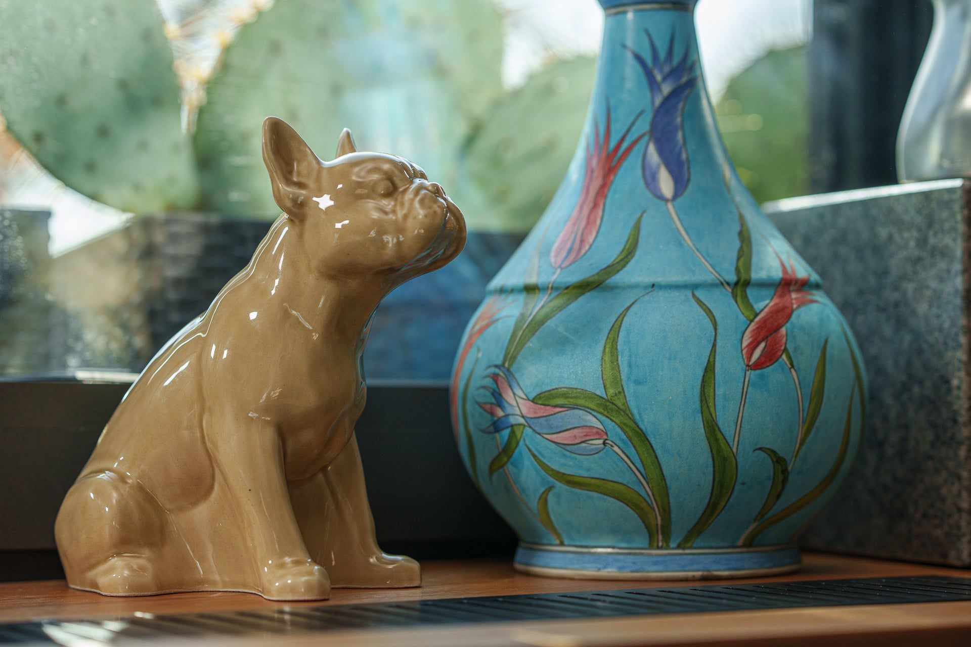 Pulvis Art Urns Pet Urn French Bulldog Pet Urn - Beige | Ceramic Urn