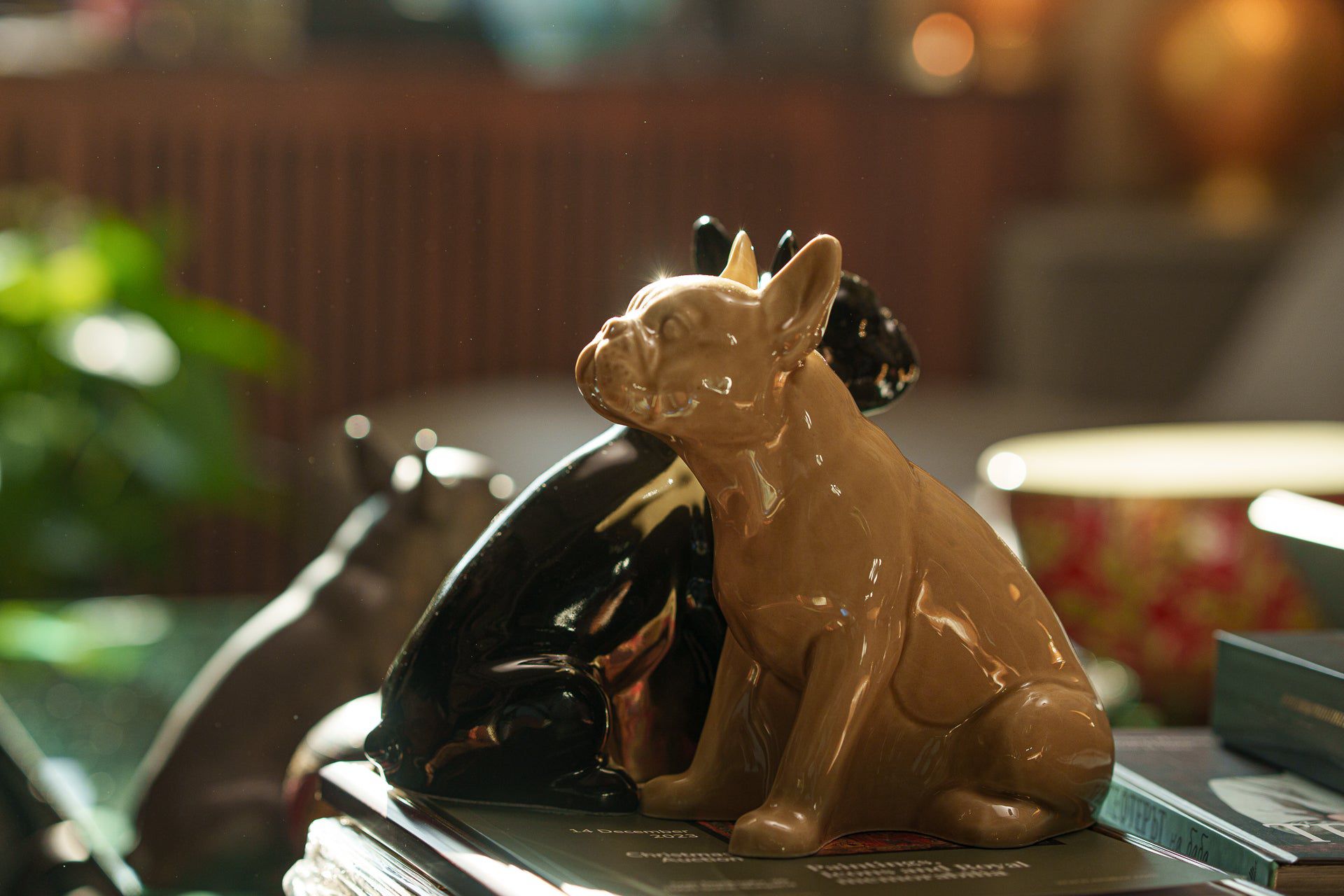 Pulvis Art Urns Pet Urn French Bulldog Pet Urn - Transparent | Ceramic Urn