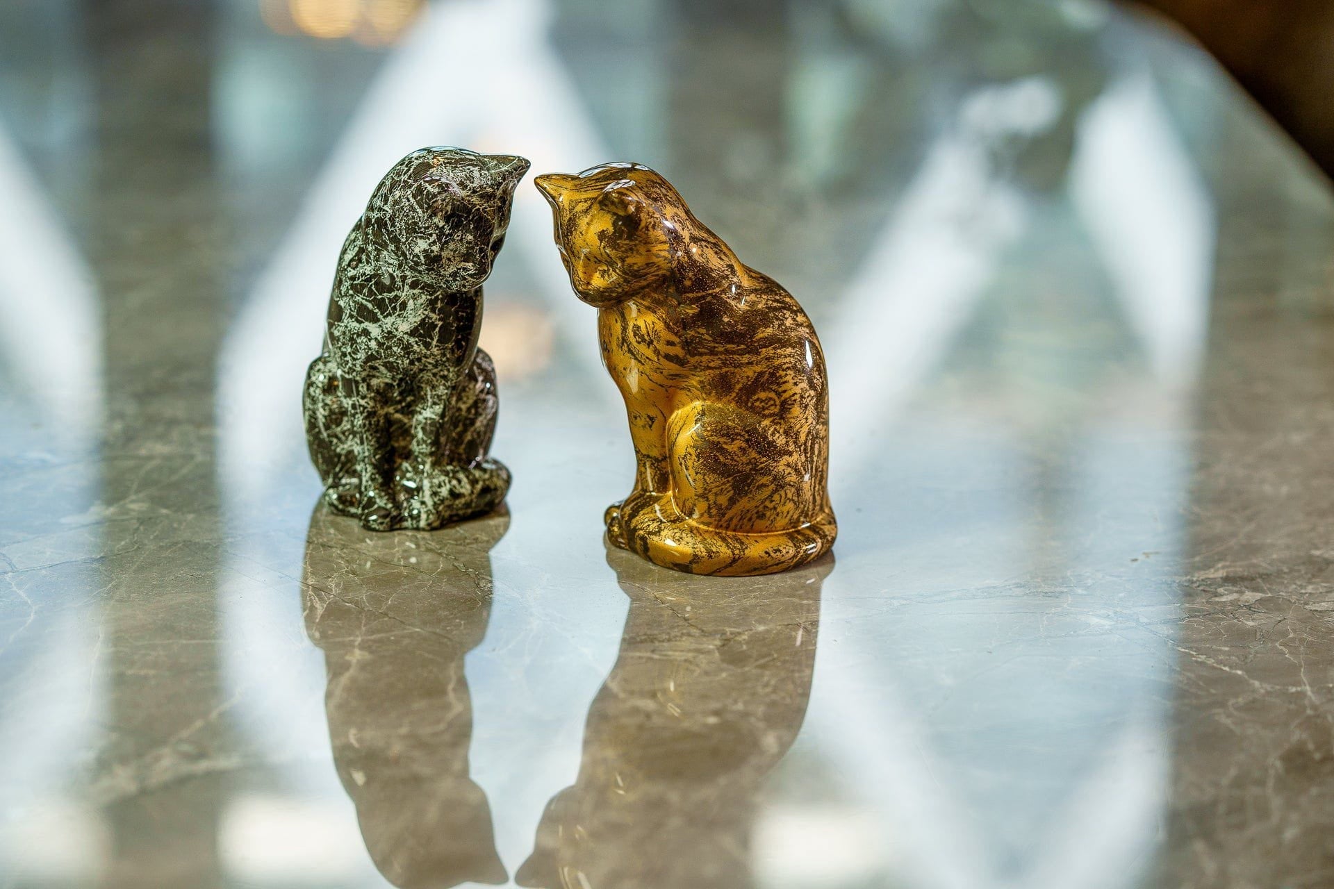 Pulvis Art Urns Pet Urn HydroGraphics Mini Pet Urn "Neko - Rusty " - Ceramic | Hydro Dipping