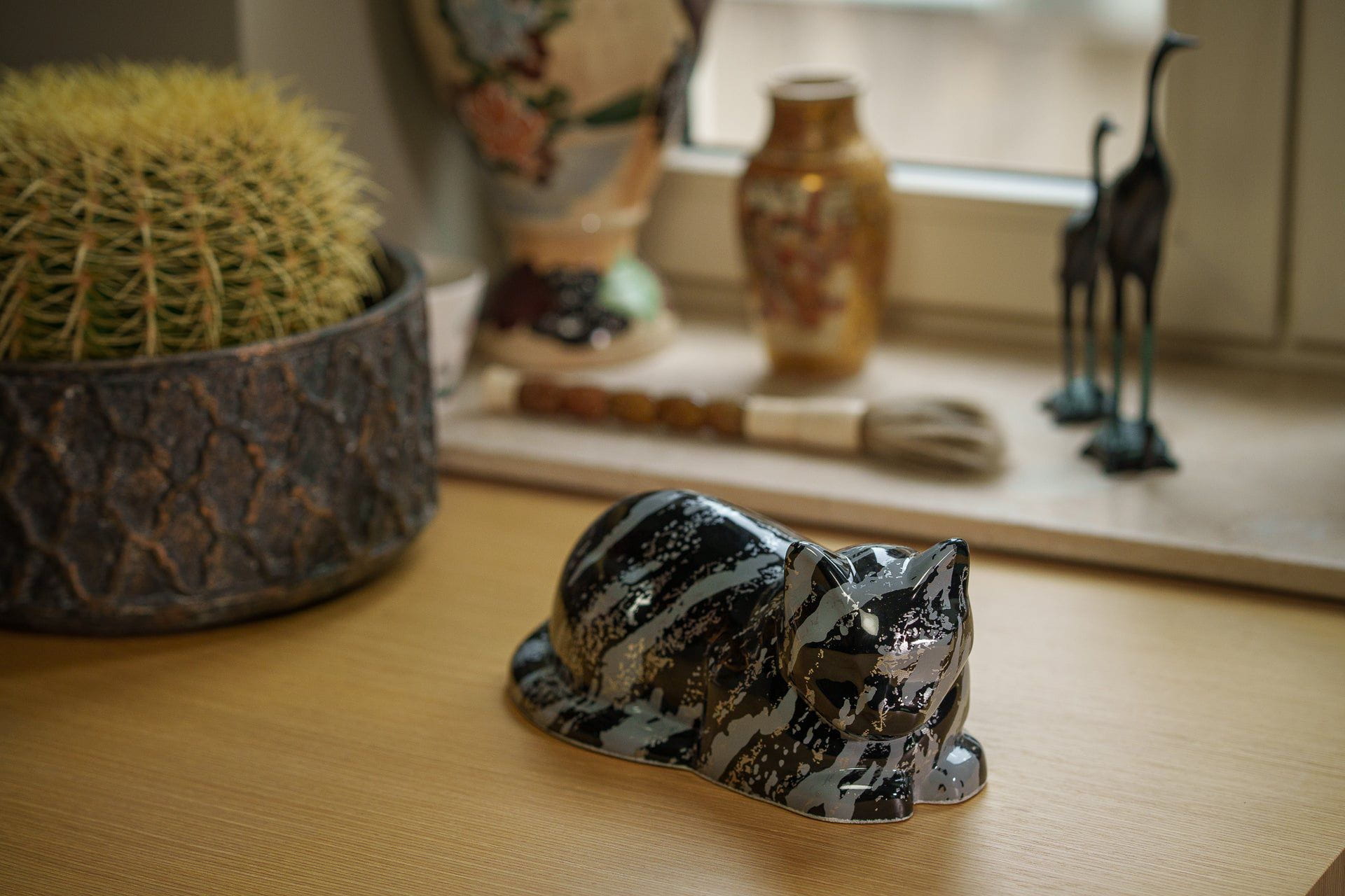 Pulvis Art Urns Pet Urn HydroGraphics Pet Urn For Cat | Mixed Blue | Ceramic