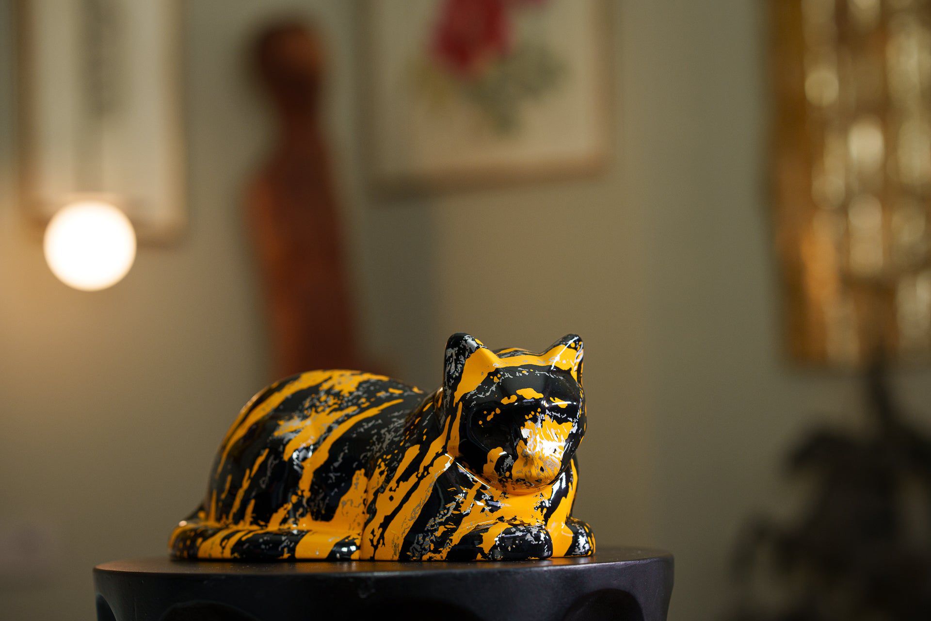 Pulvis Art Urns Pet Urn HydroGraphics Pet Urn For Cat | Mixed Yellow | Ceramic