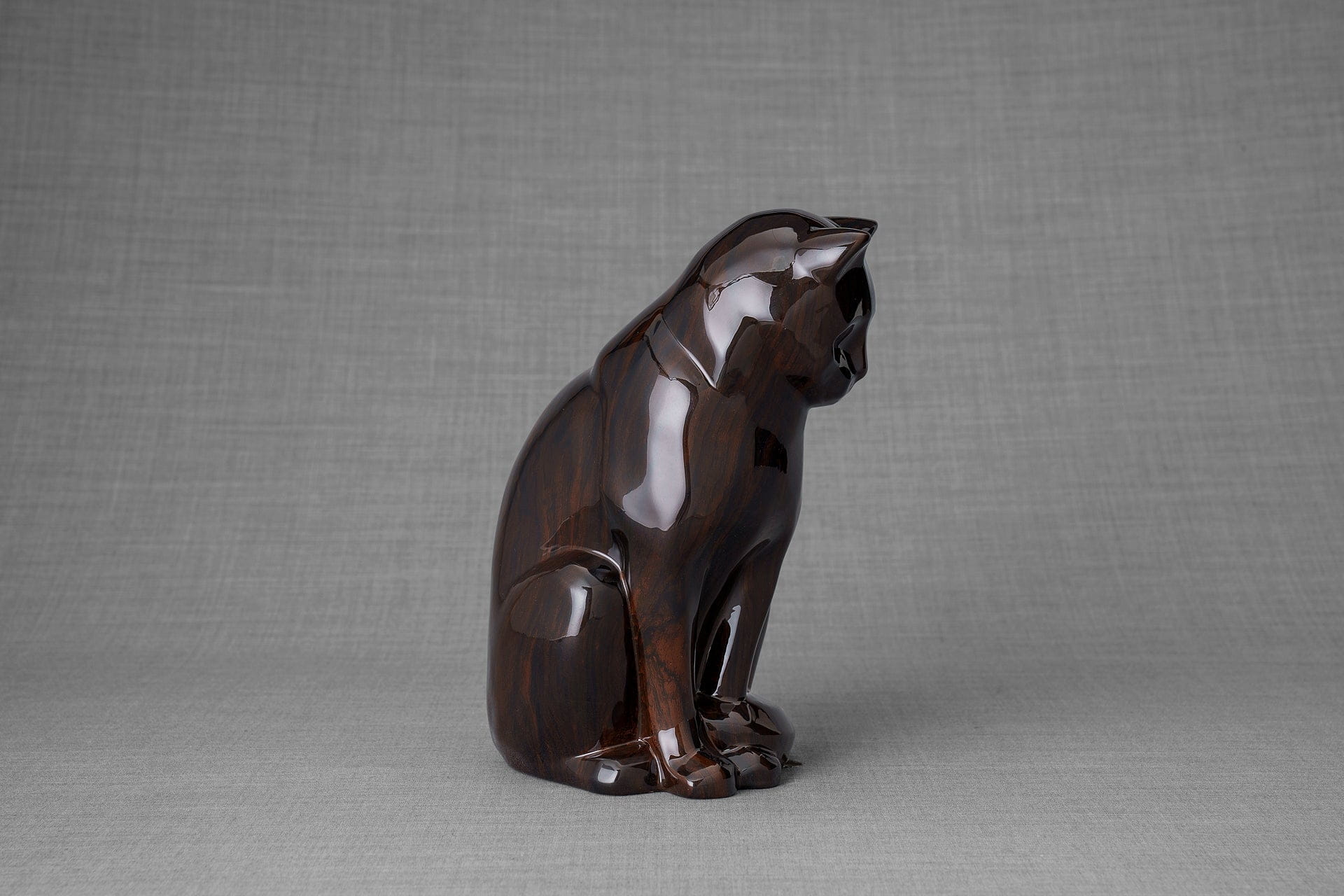 Pulvis Art Urns Pet Urn HydroGraphics Pet Urn "Neko - Mahagony" - Ceramic | Hydro Dipping