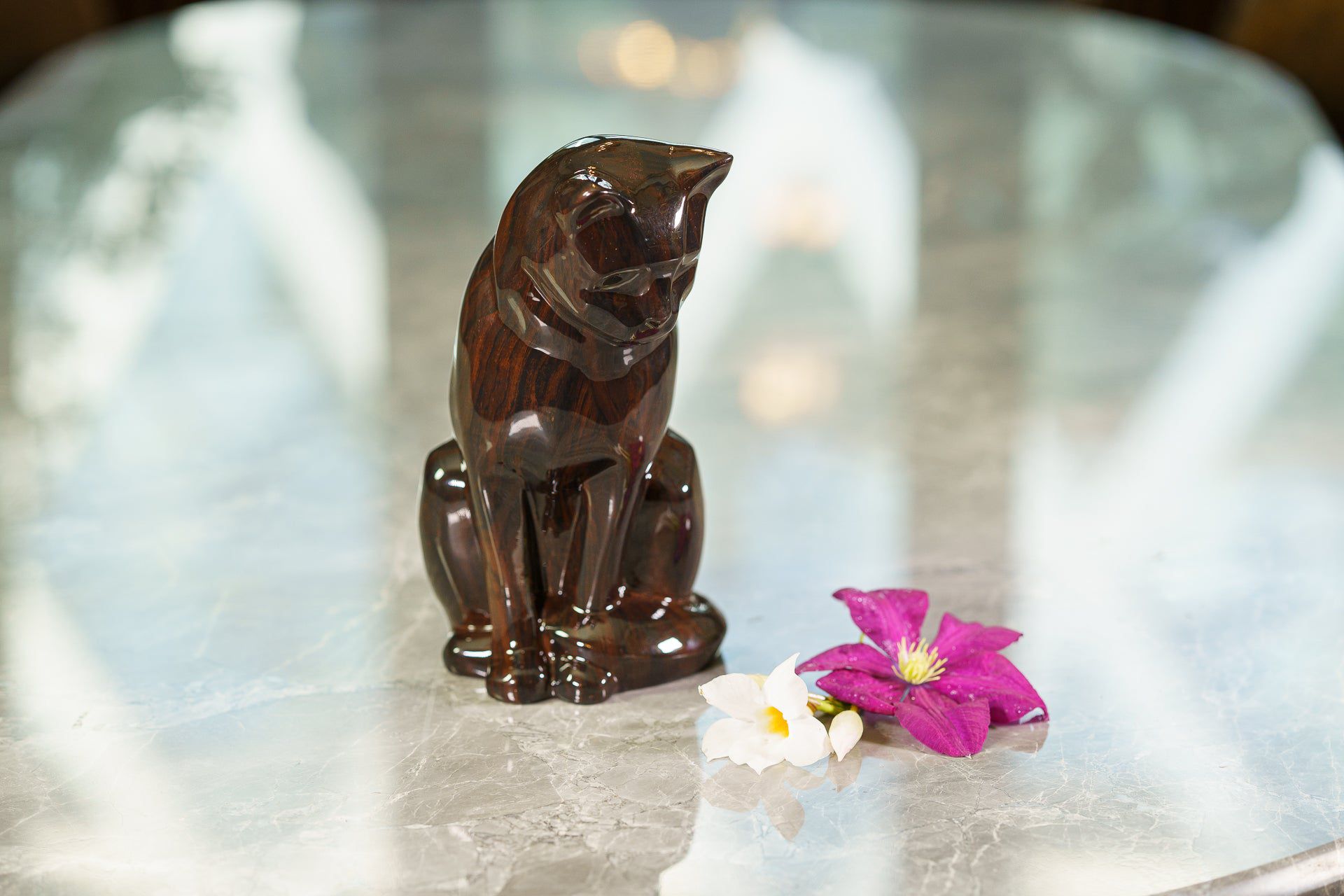 Pulvis Art Urns Pet Urn HydroGraphics Pet Urn "Neko - Mahagony" - Ceramic | Hydro Dipping