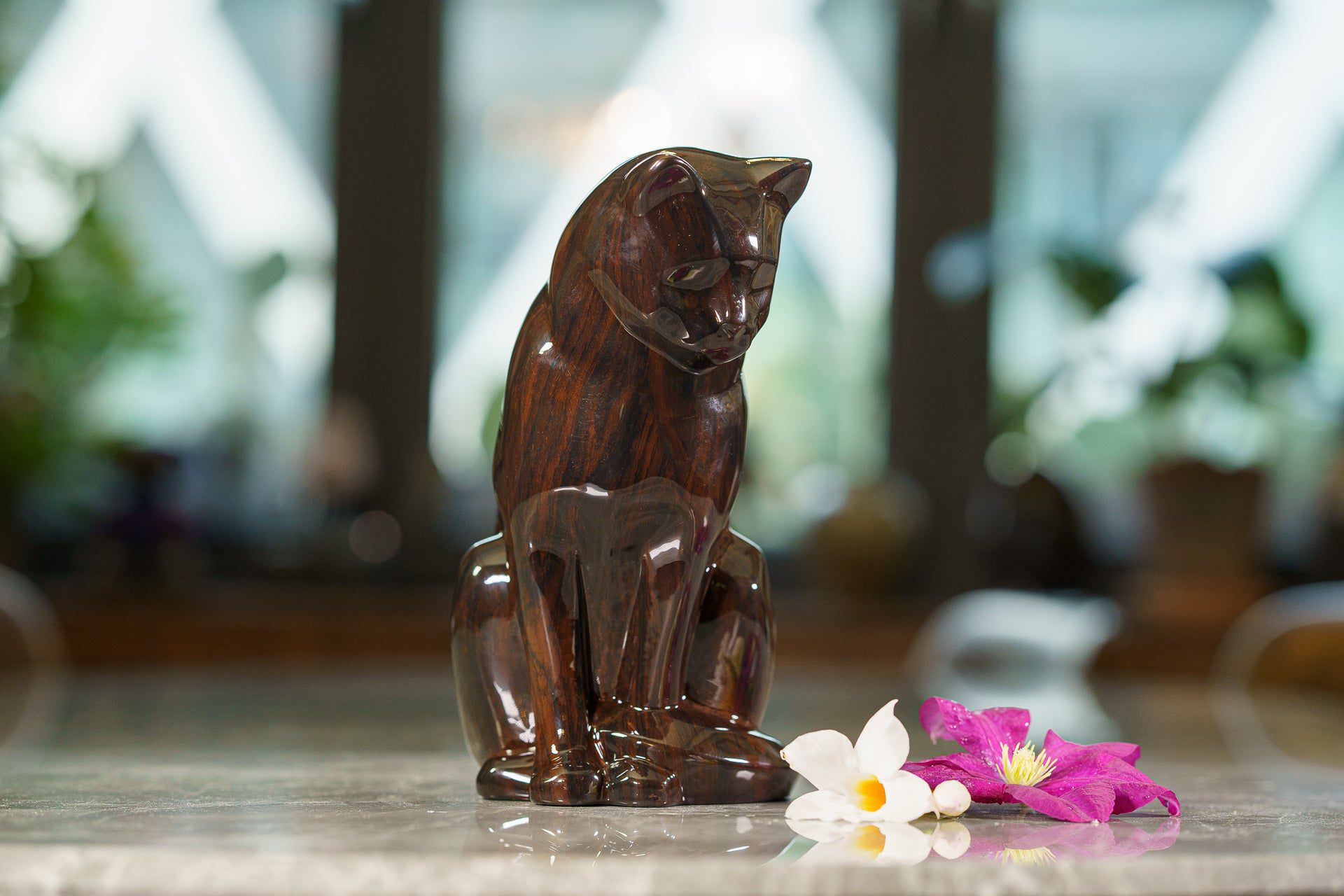 Pulvis Art Urns Pet Urn HydroGraphics Pet Urn "Neko - Mahagony" - Ceramic | Hydro Dipping