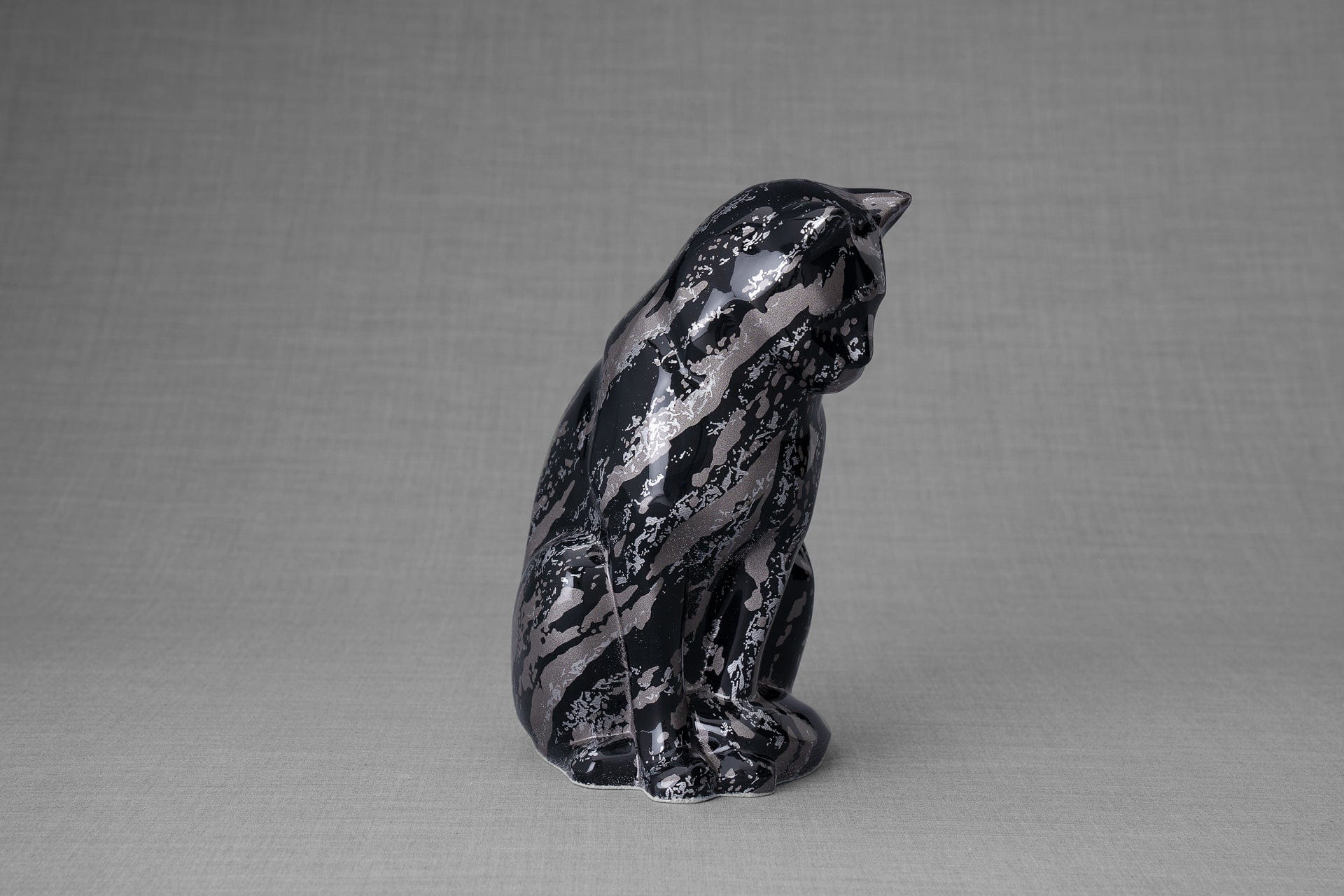 Pulvis Art Urns Pet Urn HydroGraphics Pet Urn "Neko" | Mixed Gray | Ceramic