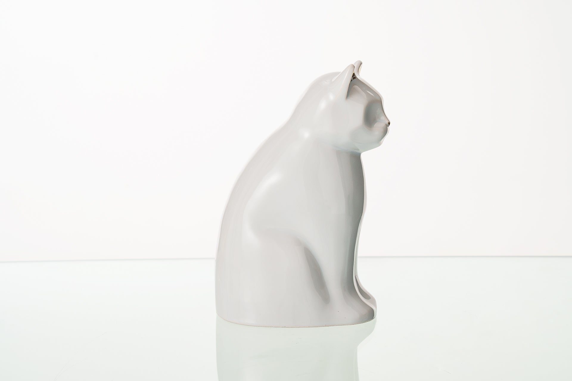 Pulvis Art Urns Pet Urn "Meow" Pet Urn for Cat - White | Ceramic | Handmade