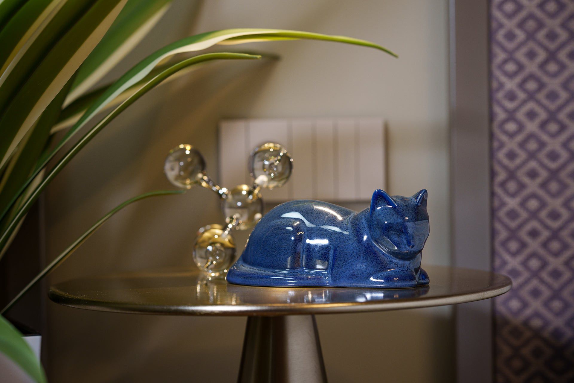 Pulvis Art Urns Pet Urn Mini Laying Cat Cremation Urn - Blue Melange | Ceramic