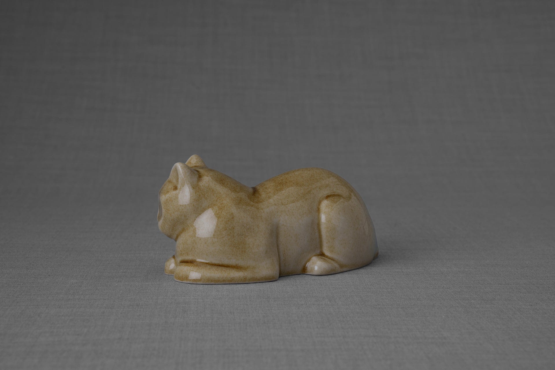 Pulvis Art Urns Pet Urn Mini Laying Cat Cremation Urn - Dark Sand| Ceramic