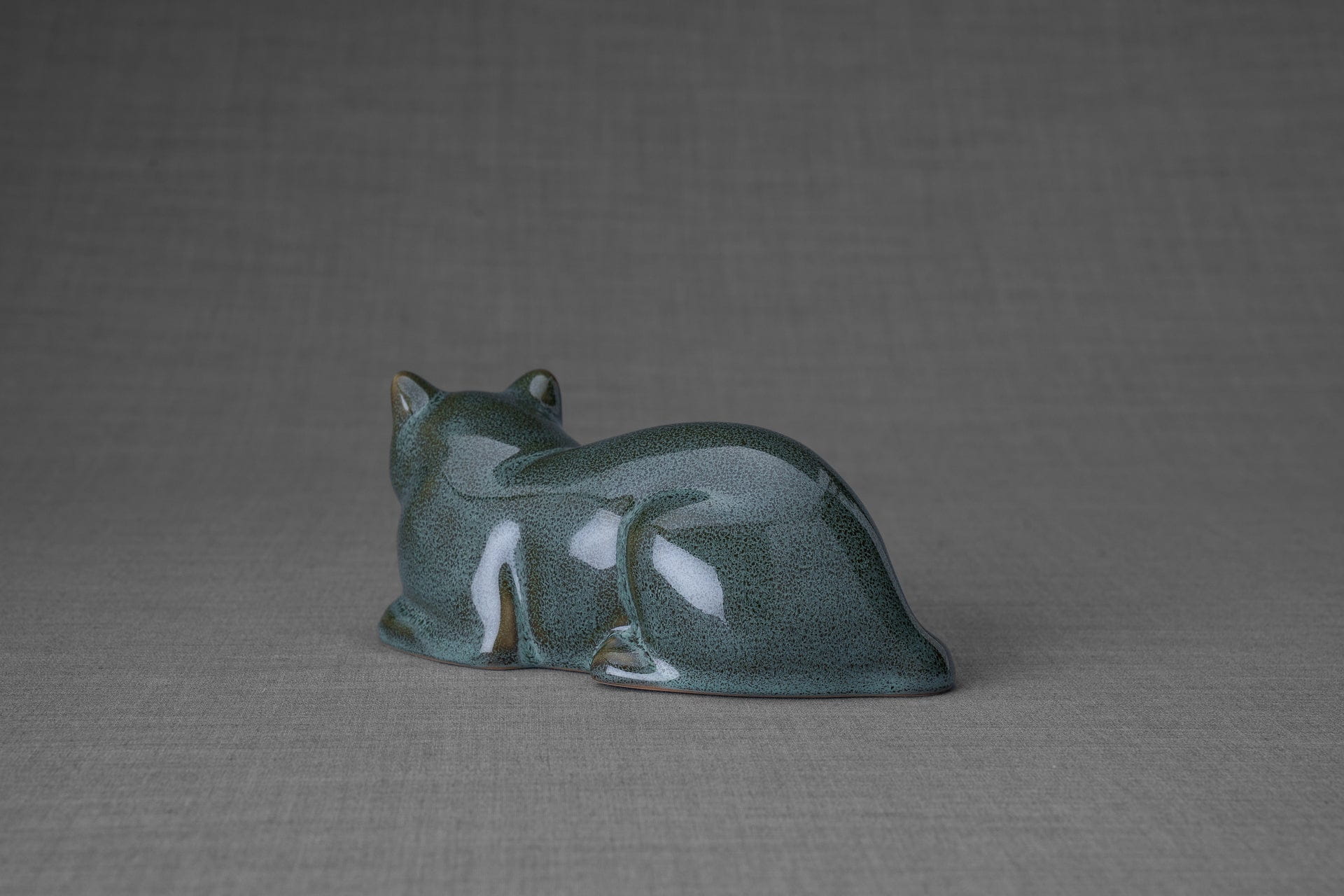 Pulvis Art Urns Pet Urn Mini Laying Cat Cremation Urn - Oily Green Melage| Ceramic