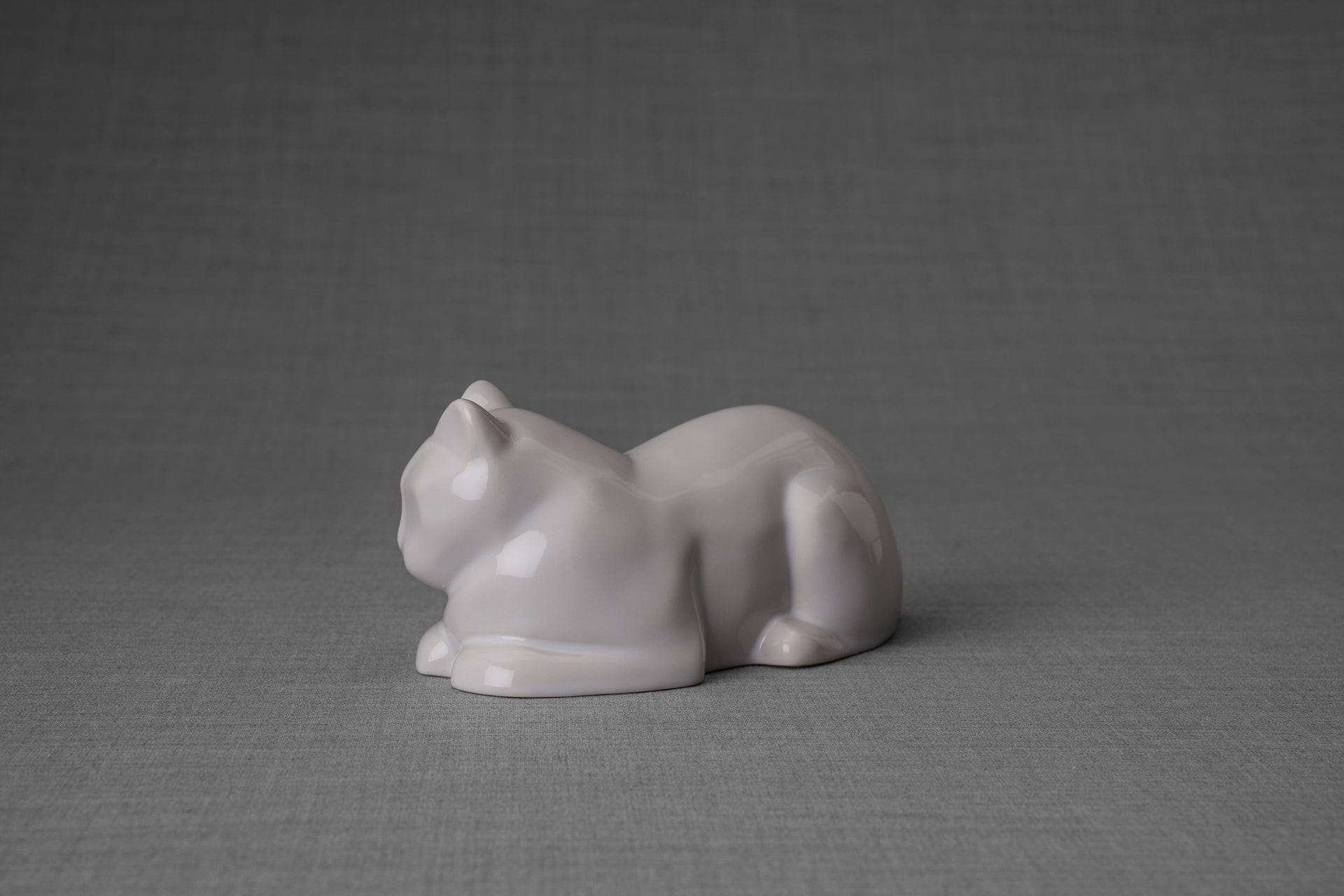 Pulvis Art Urns Pet Urn Mini Laying Cat Cremation Urn - Pearly White| Ceramic