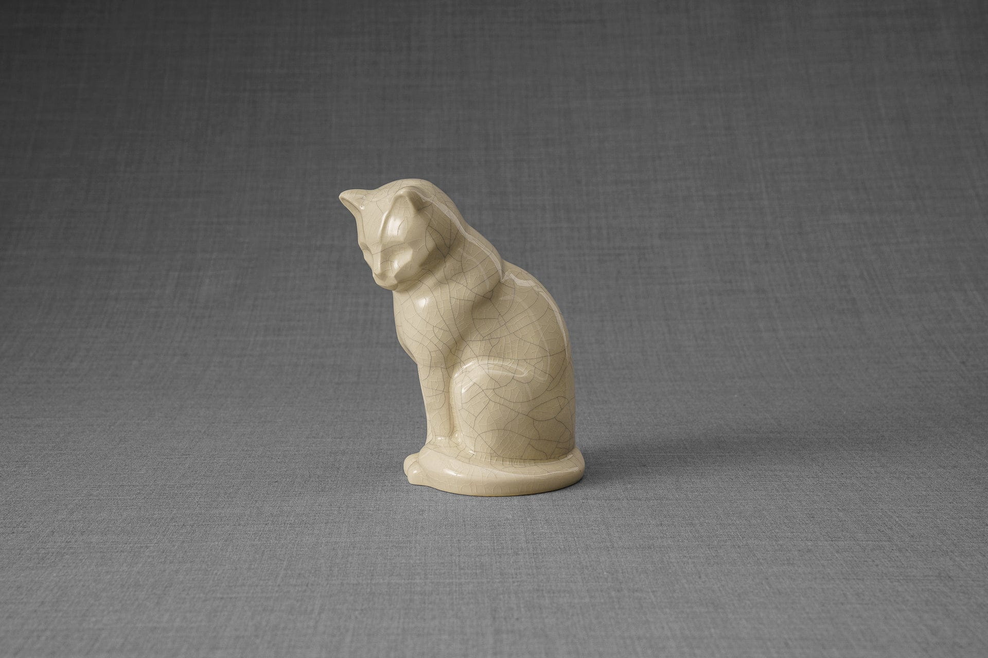 Pulvis Art Urns Pet Urn Mini Pet Urn for Ashes Neko - Craquelure | Ceramic | Handmade