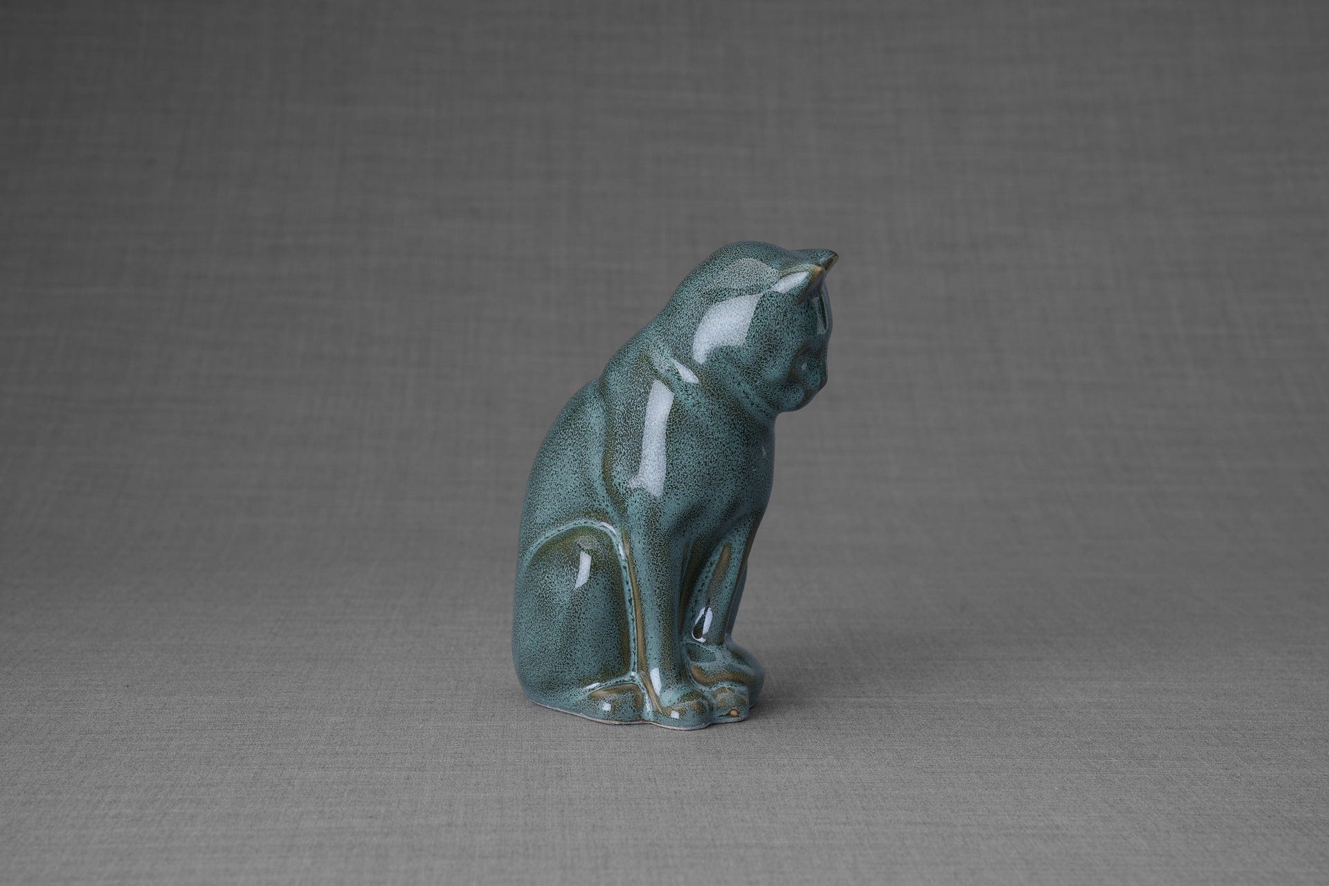 Pulvis Art Urns Pet Urn Mini Pet Urn for Ashes Neko - Oily Green Melange | Ceramic