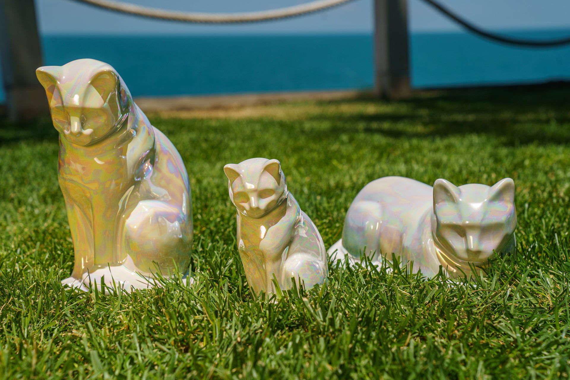 Pulvis Art Urns Pet Urn Mini Pet Urn for Ashes Neko - Pearly White | Handmade | Ceramic