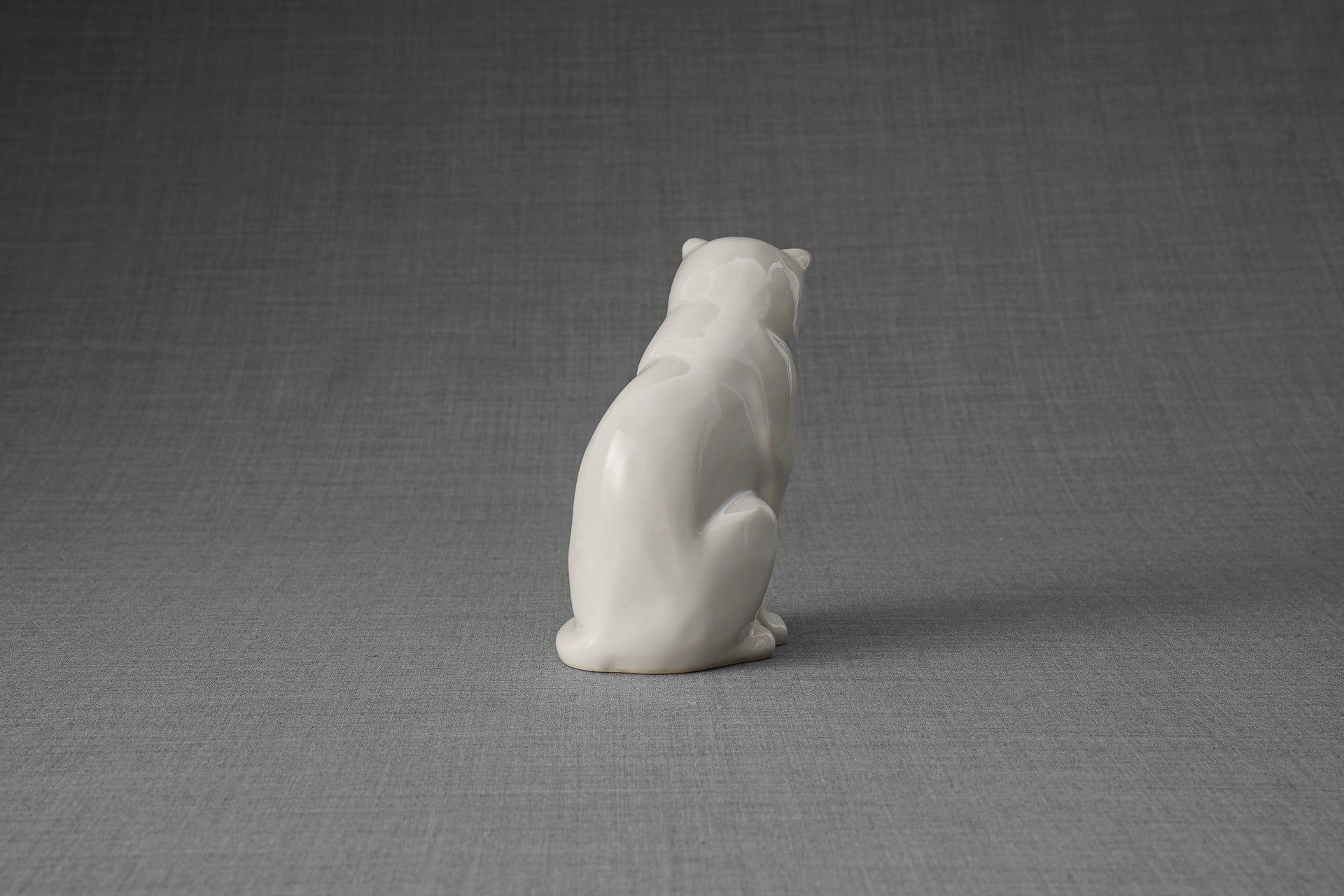Pulvis Art Urns Pet Urn Mini Pet Urn for Ashes Neko - White | Ceramic | Handmade