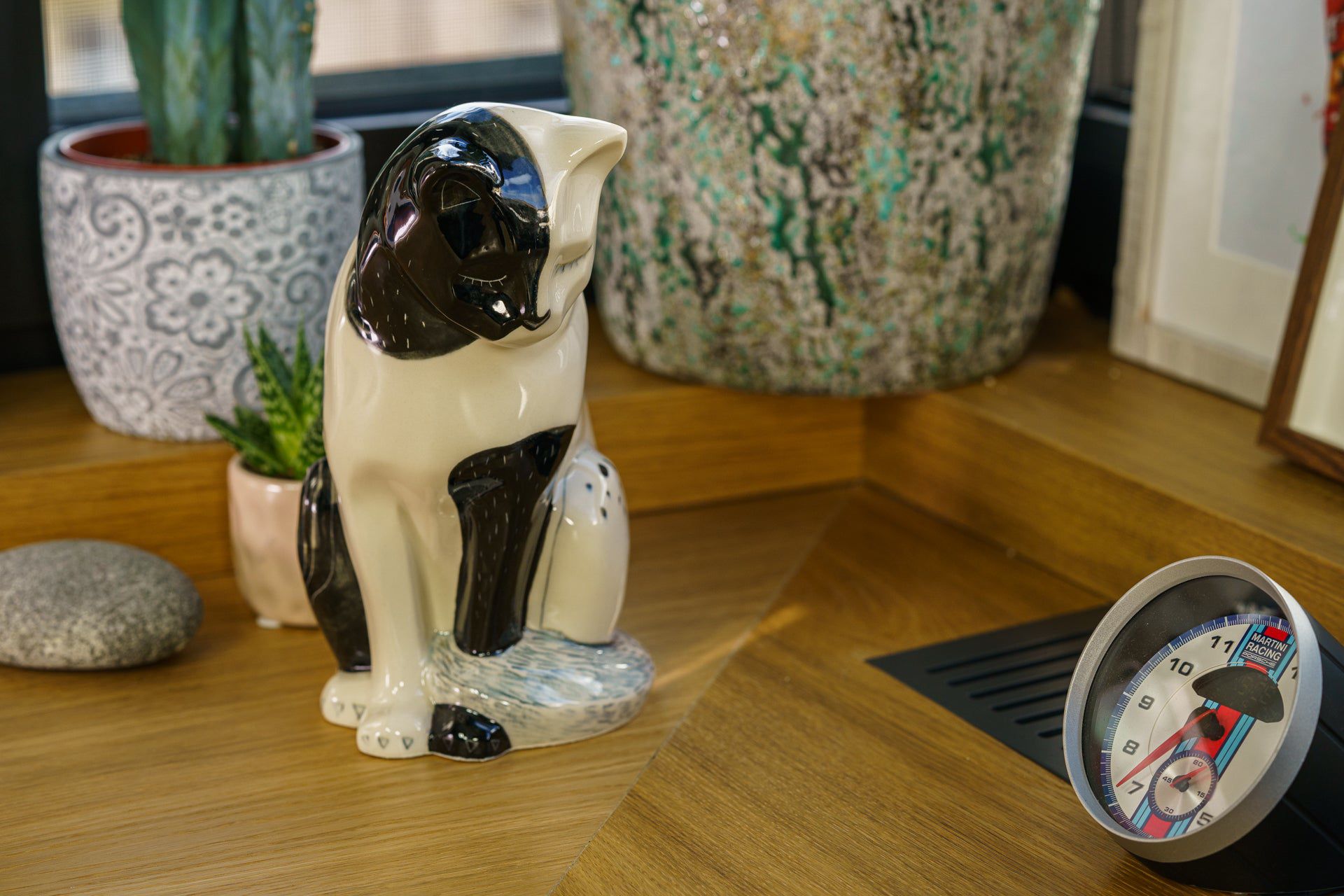 Pulvis Art Urns Pet Urn Neko Hand Decorated Pet Urn "Tuxedo" - Ceramic | Handmade