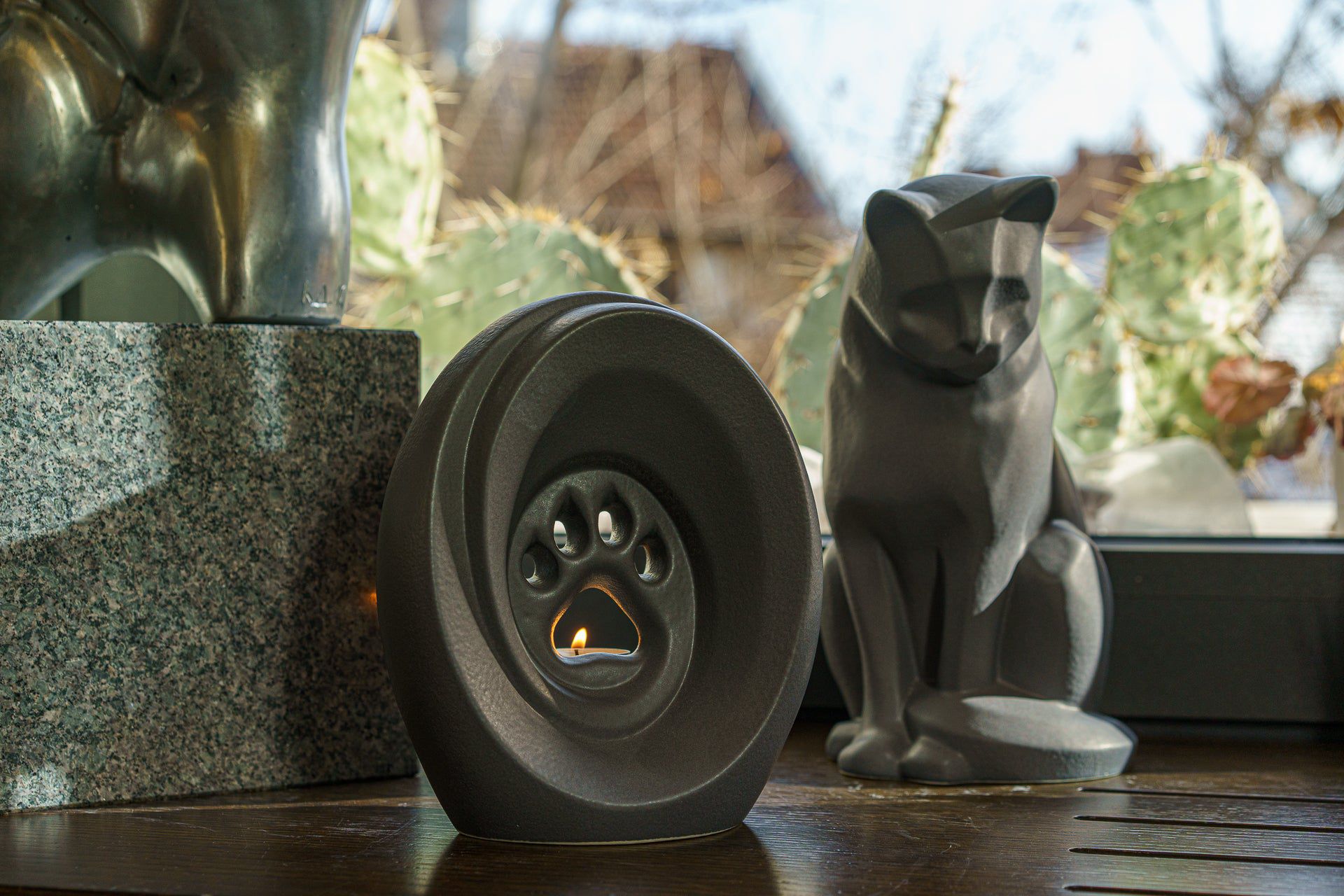 Pulvis Art Urns Pet Urn Neko Pet Urn for Ashes - Gray Matte | Ceramic | Handmade