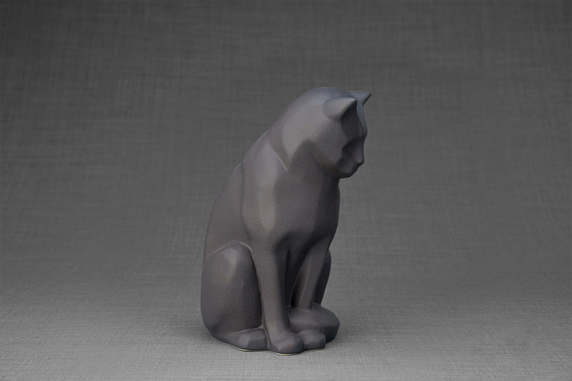 Pulvis Art Urns Pet Urn Neko Pet Urn for Ashes - Gray Matte | Ceramic | Handmade