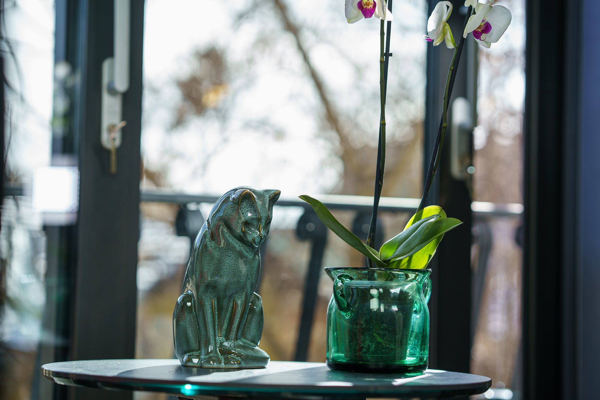 Pulvis Art Urns Pet Urn Neko Pet Urn for Ashes - Oily Green Melange | Ceramic | Handmade