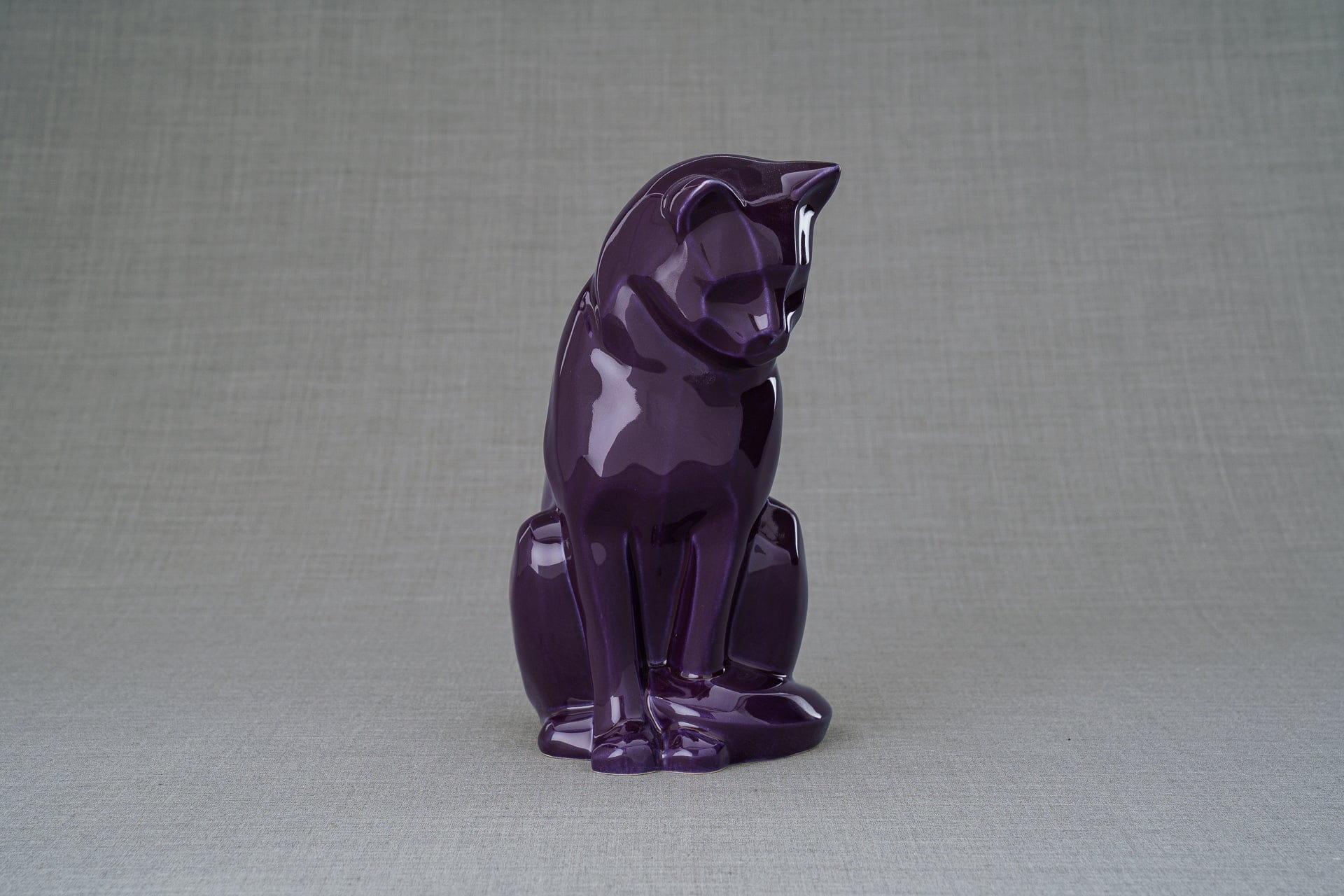 Pulvis Art Urns Pet Urn Neko Pet Urn for Ashes - Violet | Ceramic | Handmade