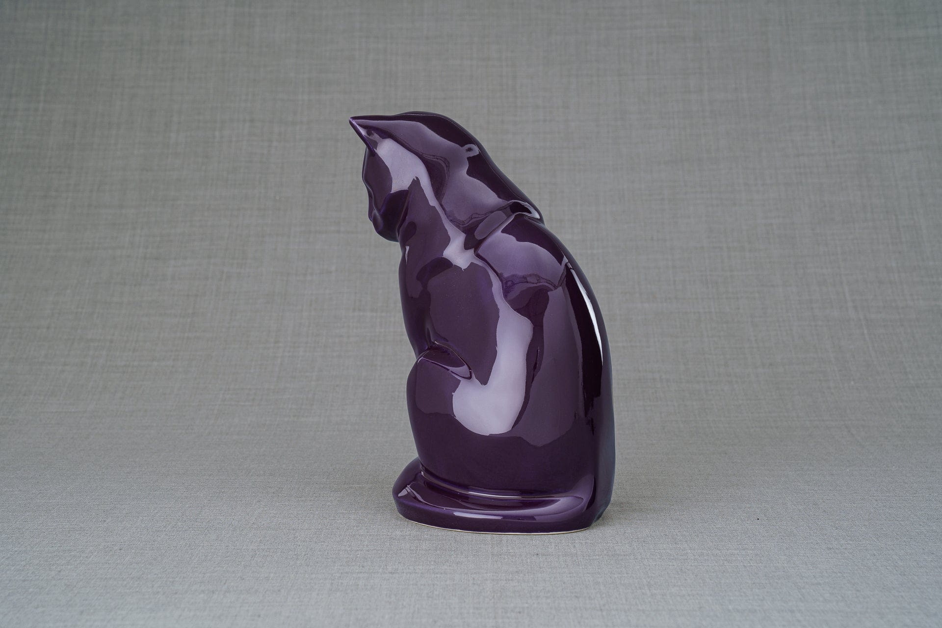 Pulvis Art Urns Pet Urn Neko Pet Urn for Ashes - Violet | Ceramic | Handmade