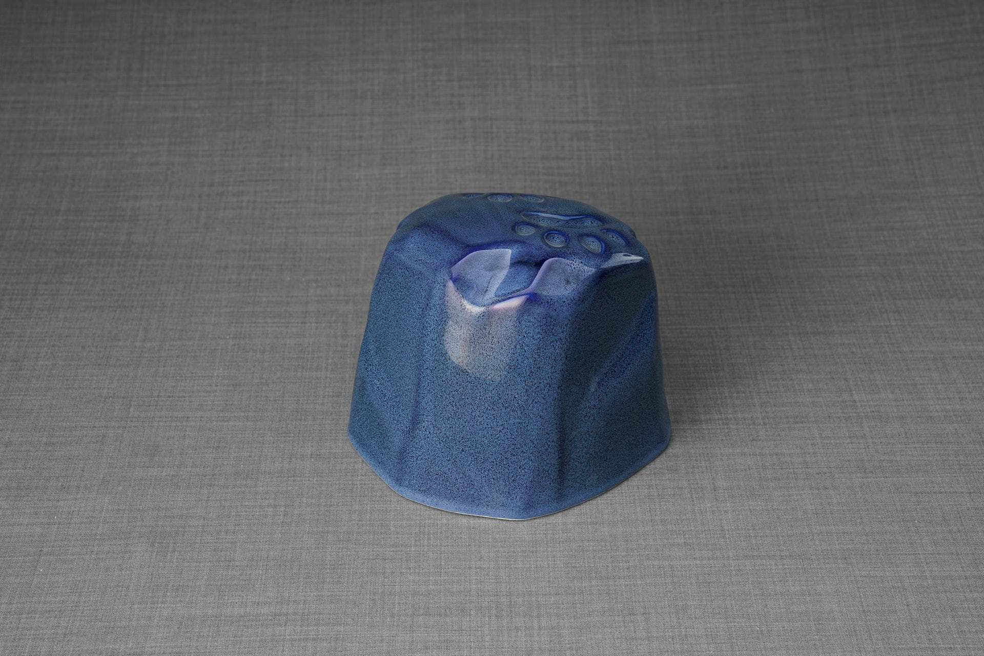 Pulvis Art Urns Pet Urn Paw Print Urn For Pet Ashes - Blue Melange | Ceramic