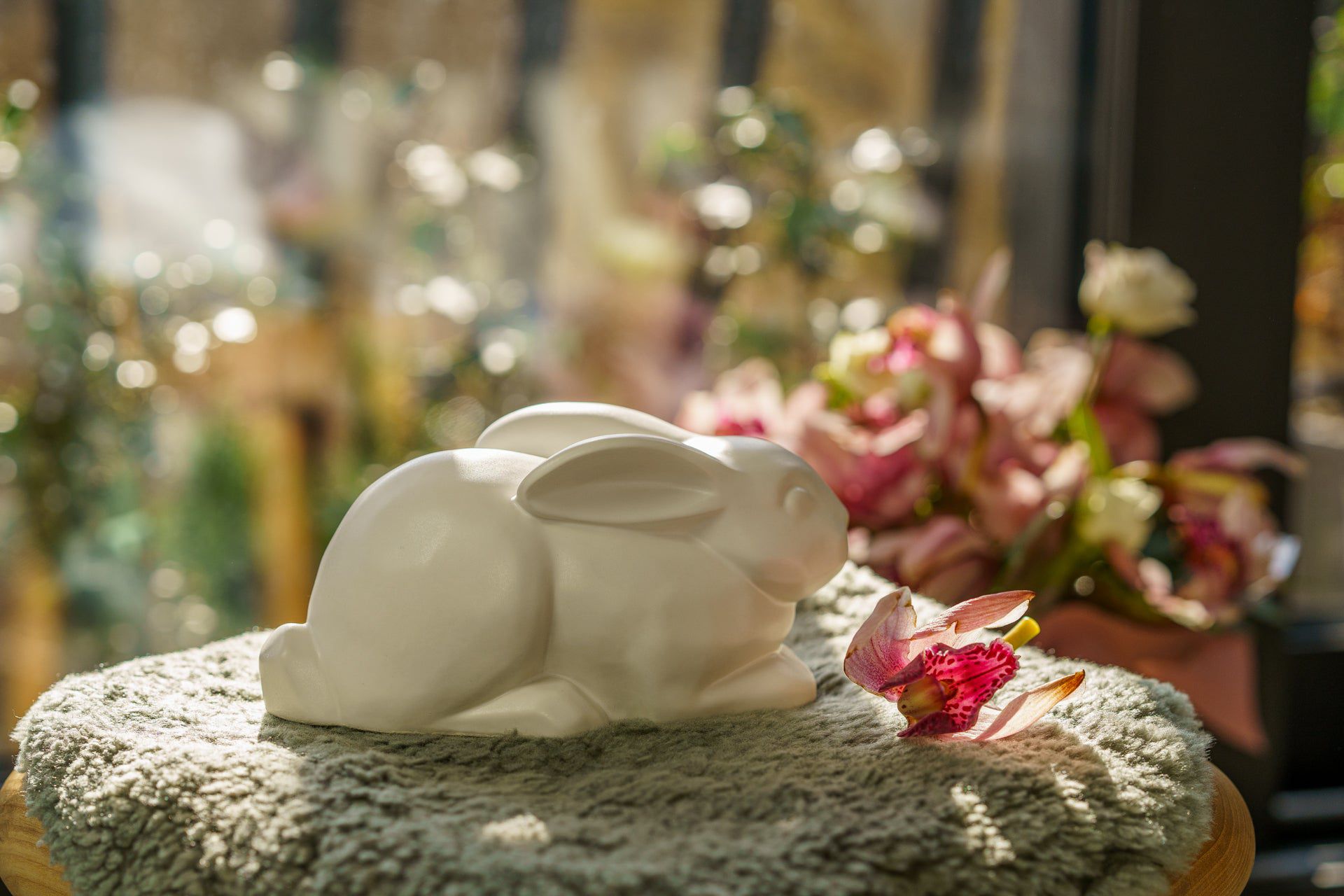 Pulvis Art Urns Pet Urn Rabbit Urn For Ashes - White Matte | Ceramic Bunny Urn