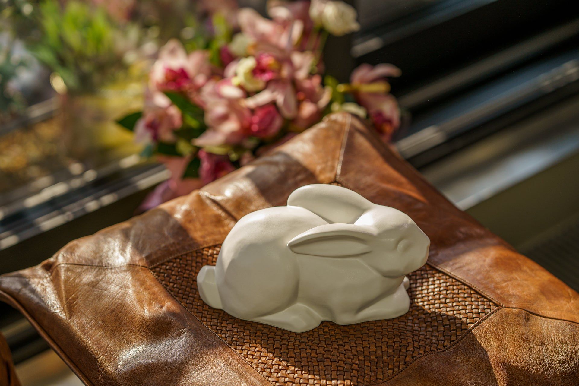 Pulvis Art Urns Pet Urn Rabbit Urn For Ashes - White Matte | Ceramic Bunny Urn