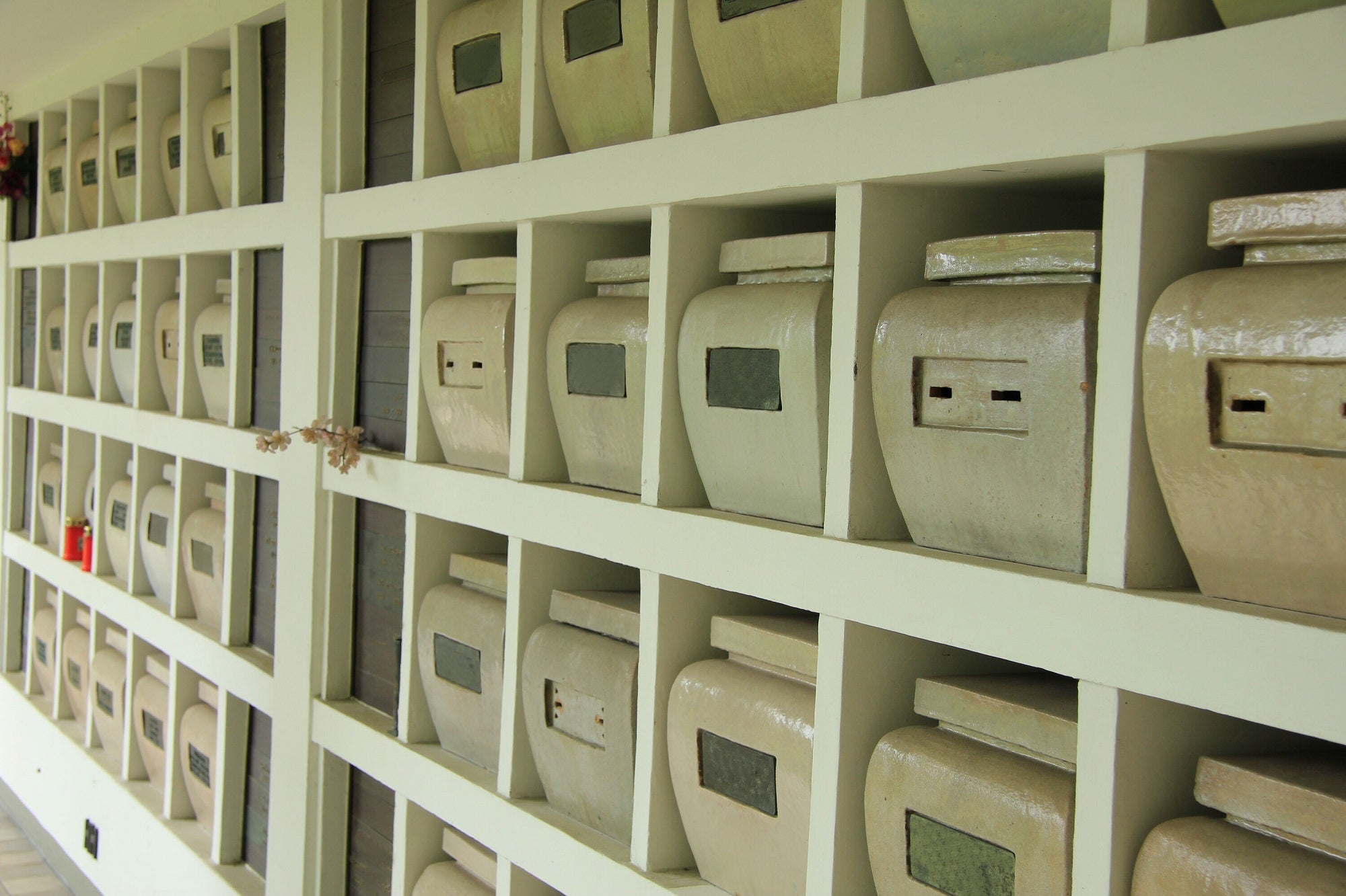 Colubarium for urns. Article by Pulvis Art Unrs on Direct Cremation