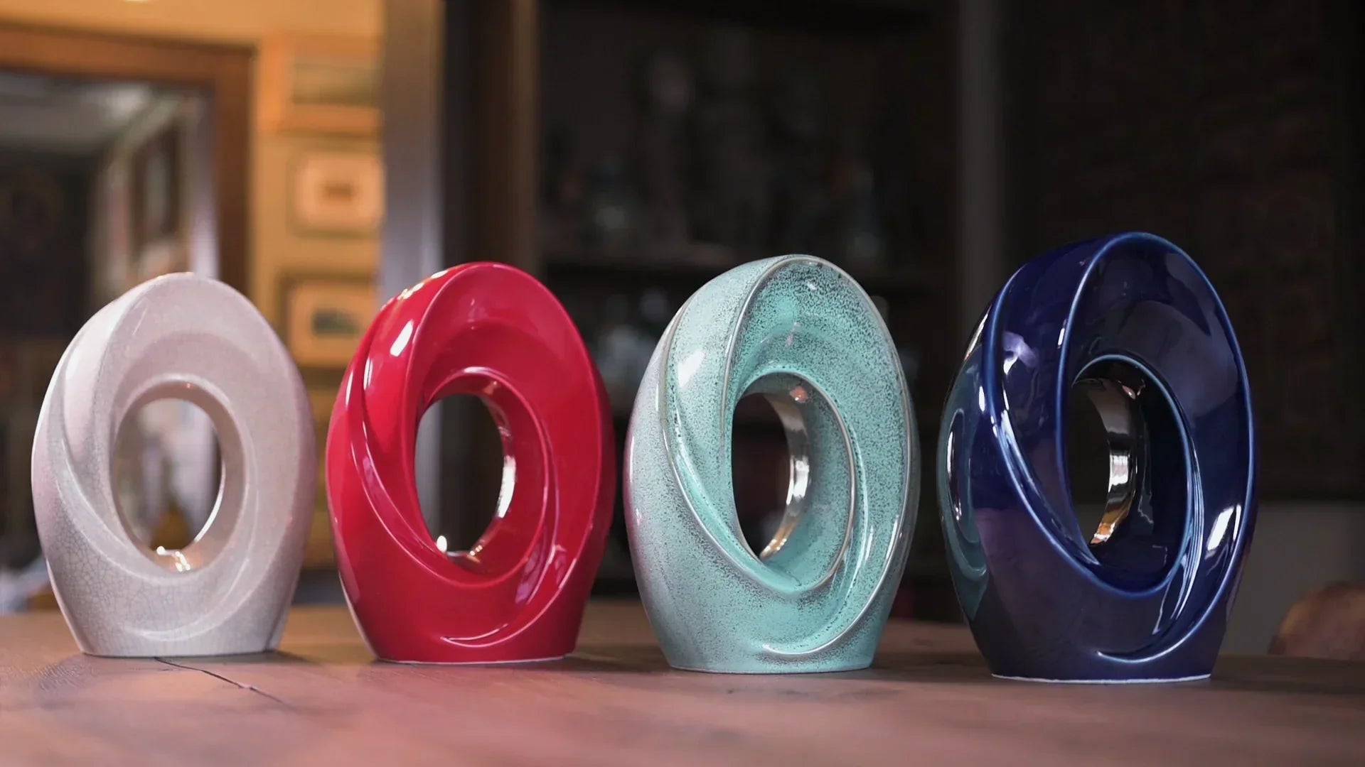 Modern Innovations in Memorial Urns: Unique & Eco-Friendly – Pulvis Art ...